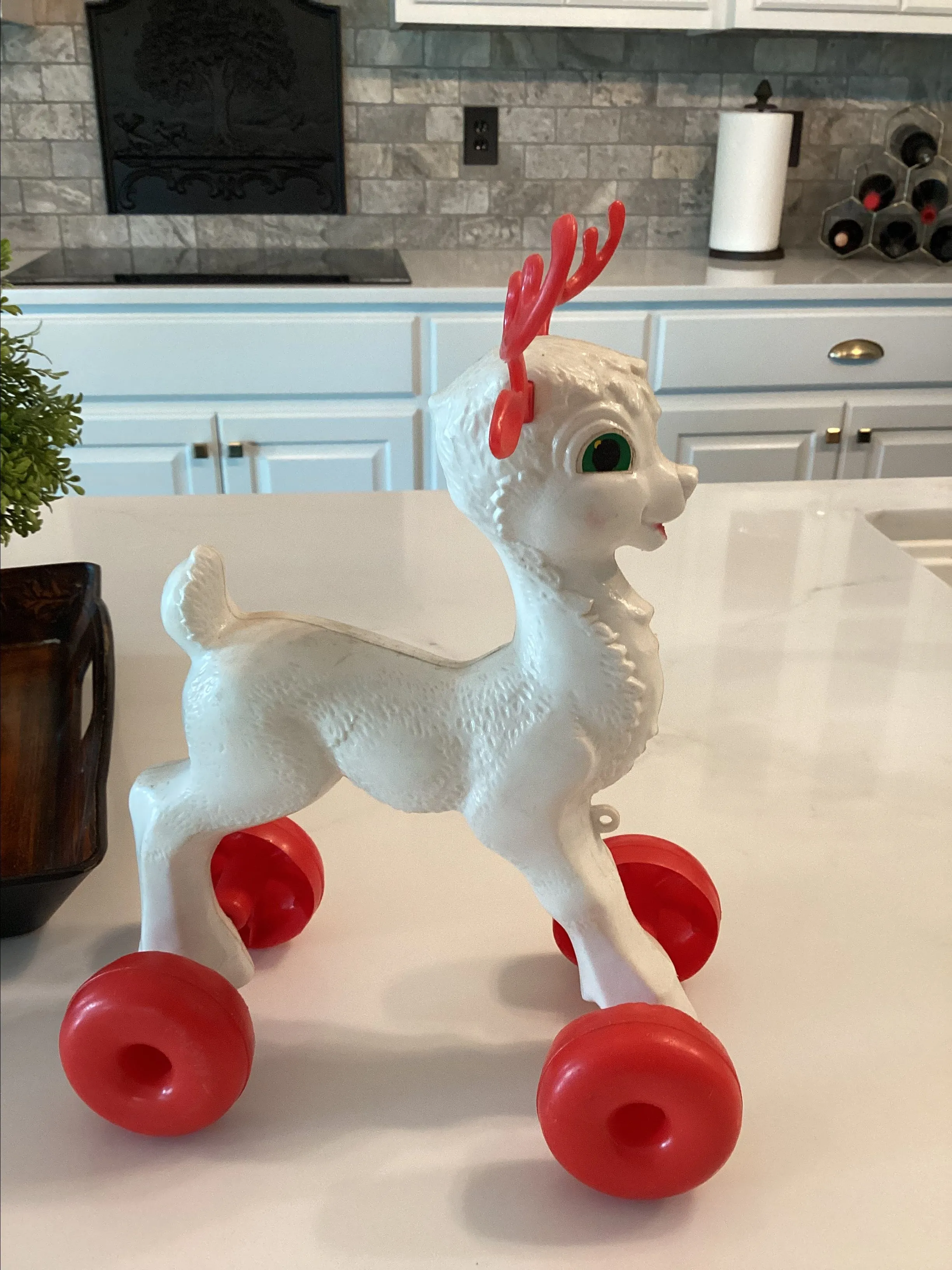 Product image for 03.  Vintage Empire White Reindeer blow mold pull toy