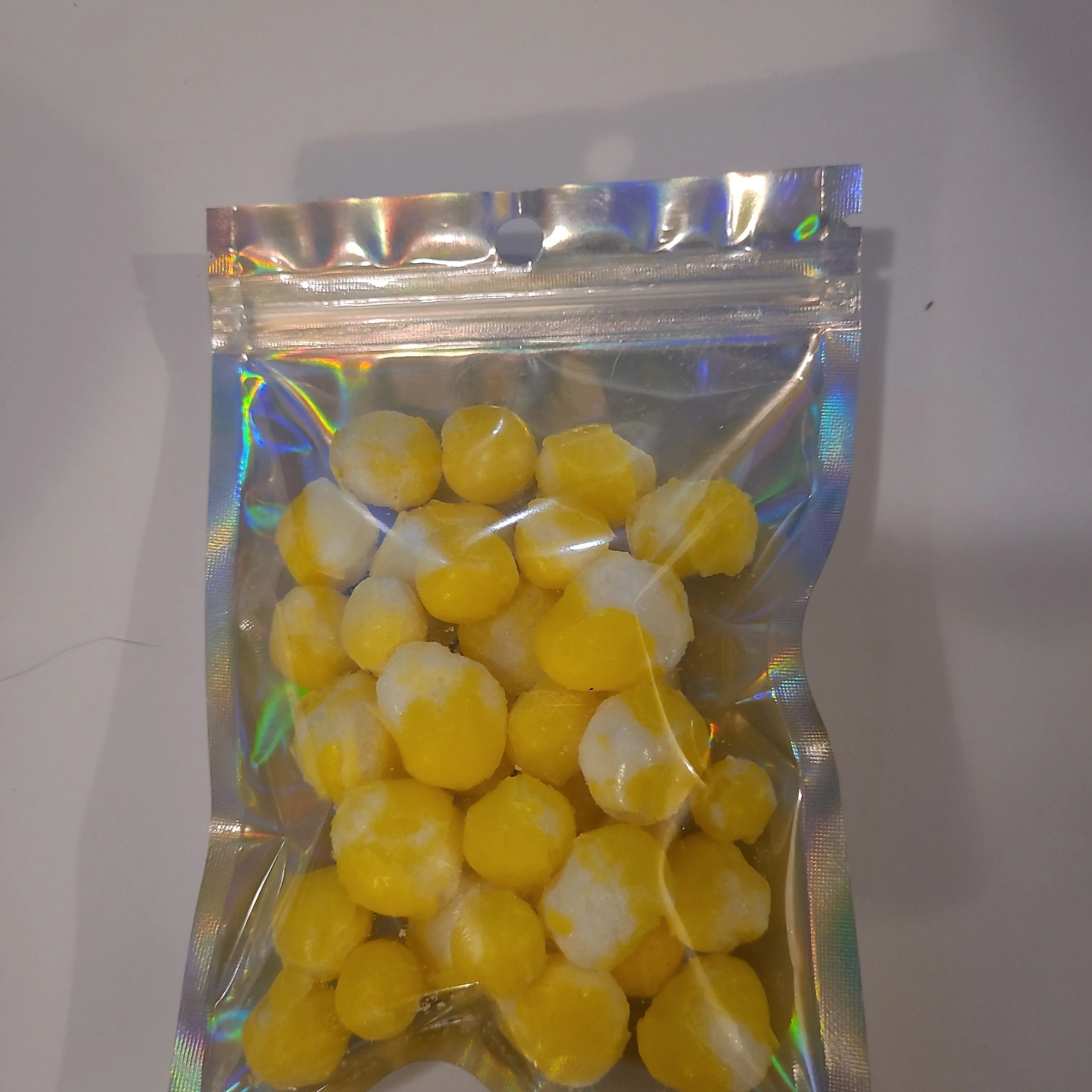 Product image for 2 oz Lemon freeze-dried candy 