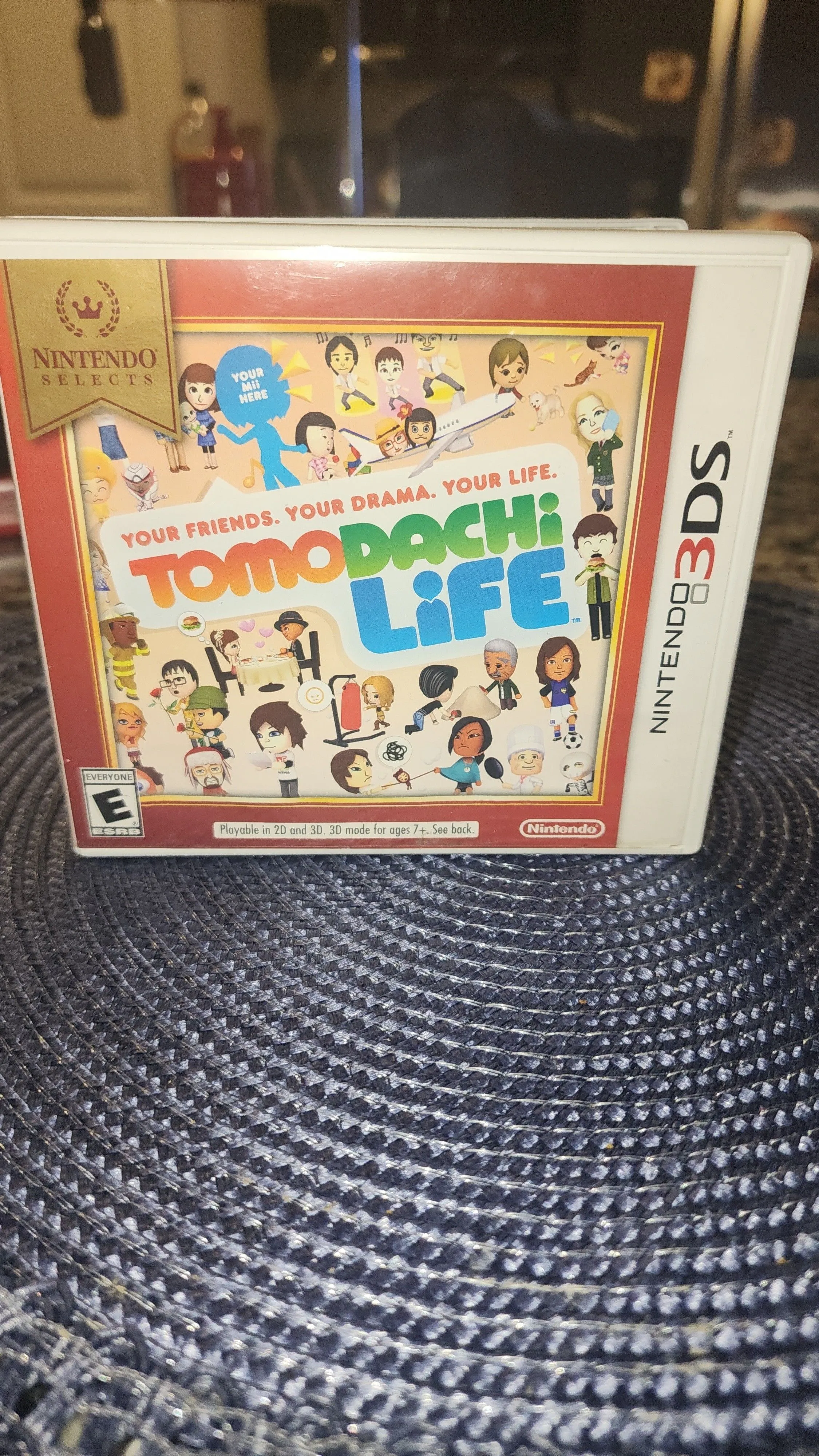Product image for Tomodachi Life (Nintendo 3DS) Nintendo Selects 