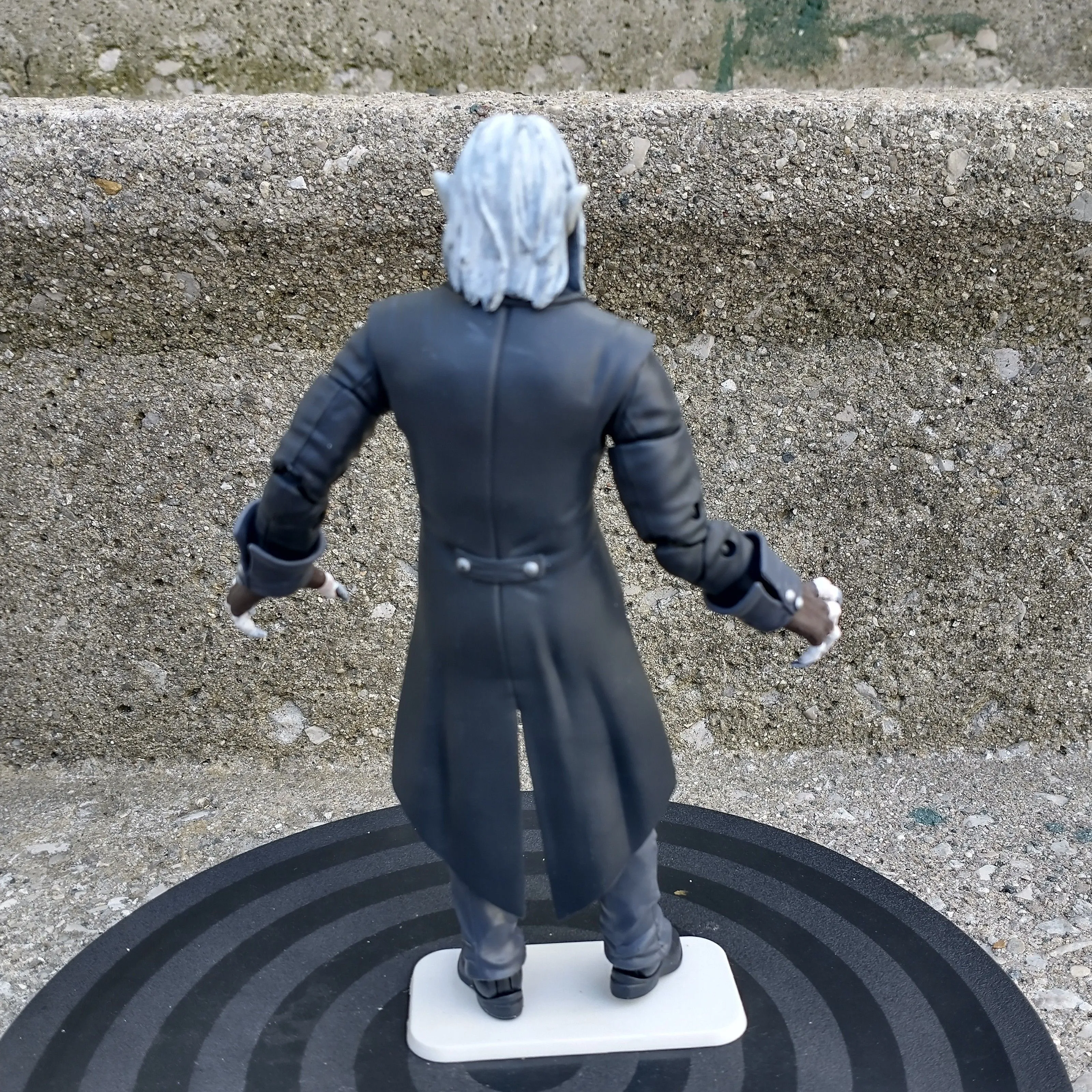 Listing Image Blurred Background