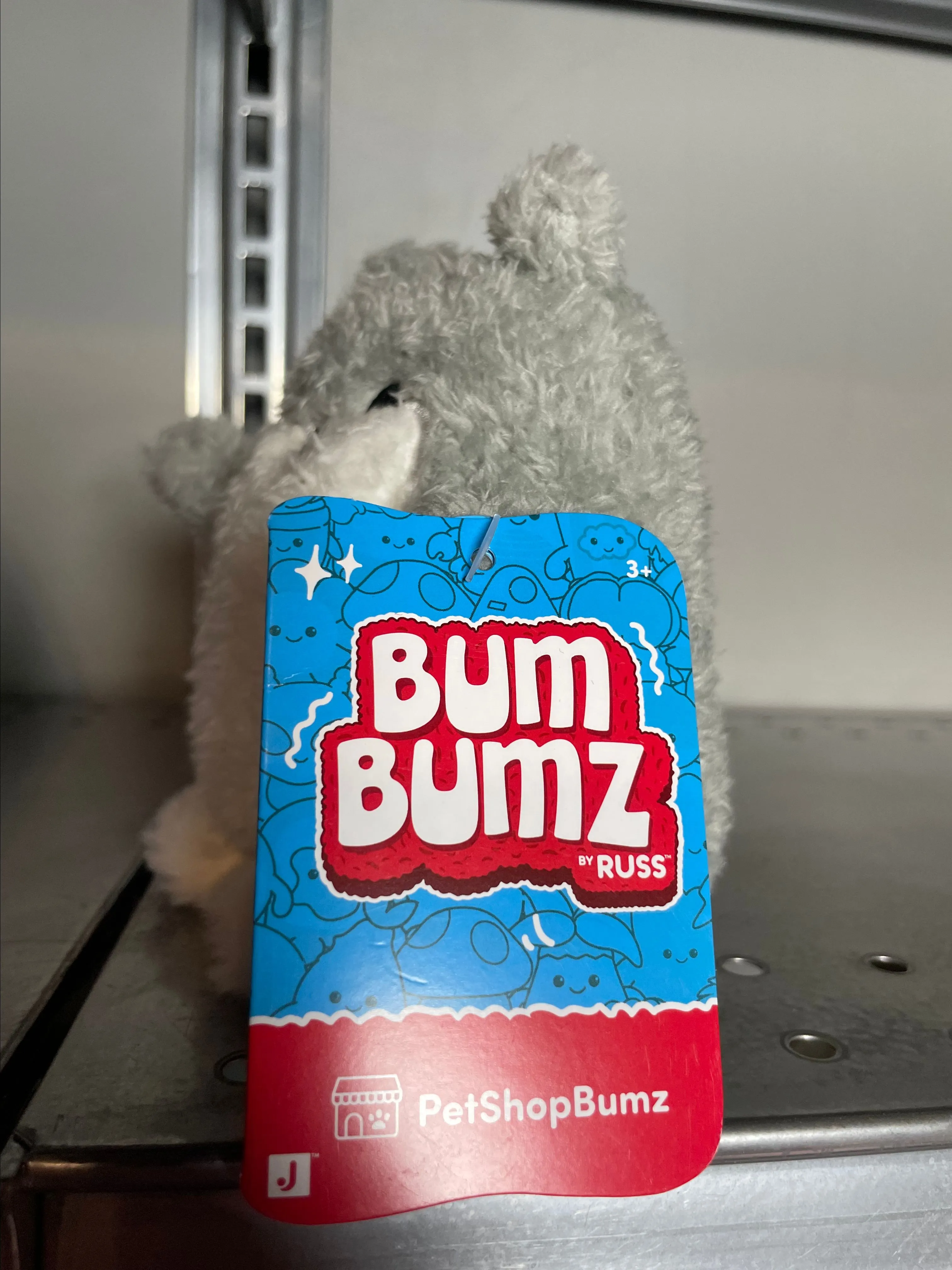 Listing Image Blurred Background