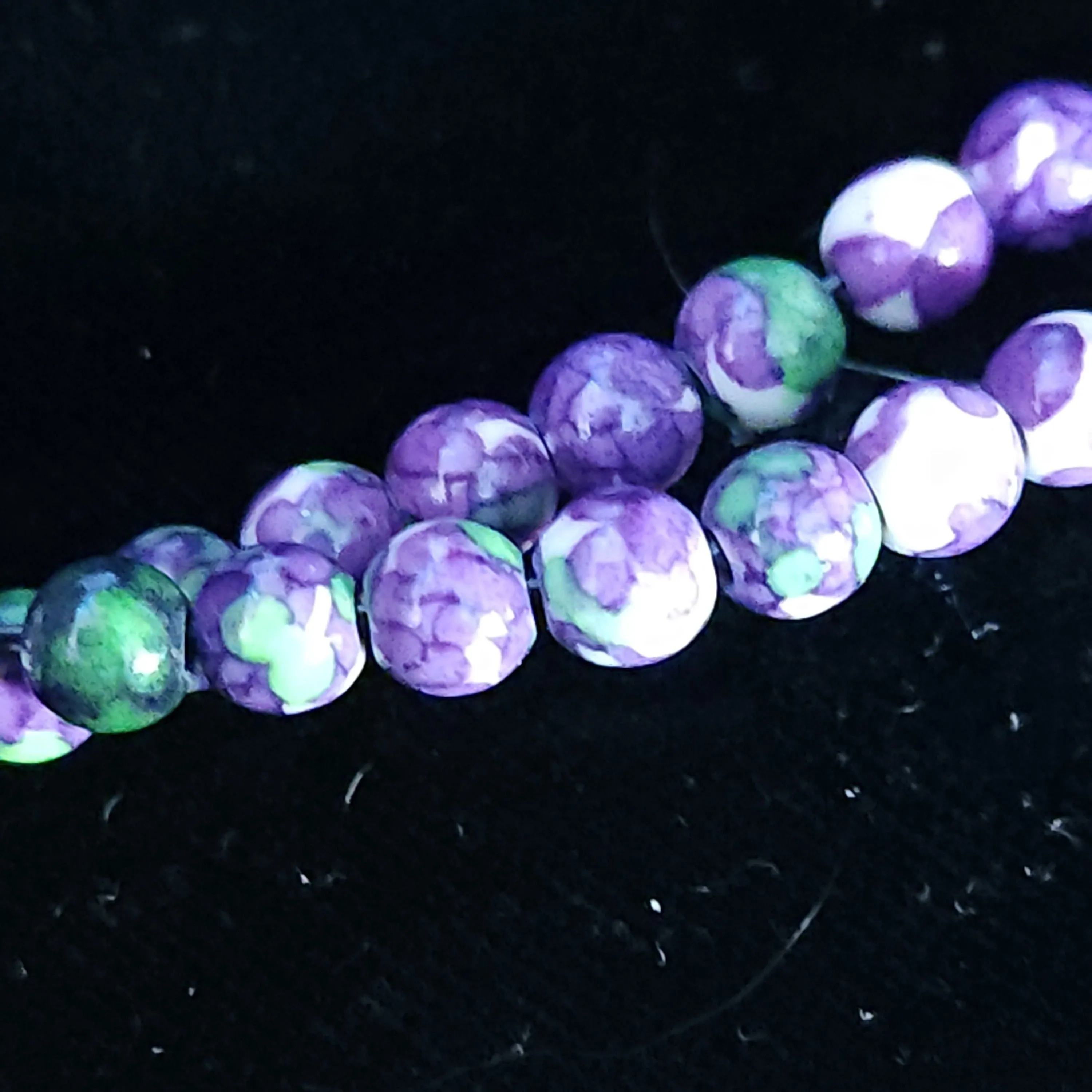Product image for #28G: Purple/Green Rain Flower Yuhua Stone Round Beads,  4mm
