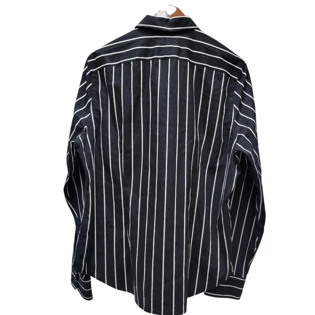 Listing Image Blurred Background