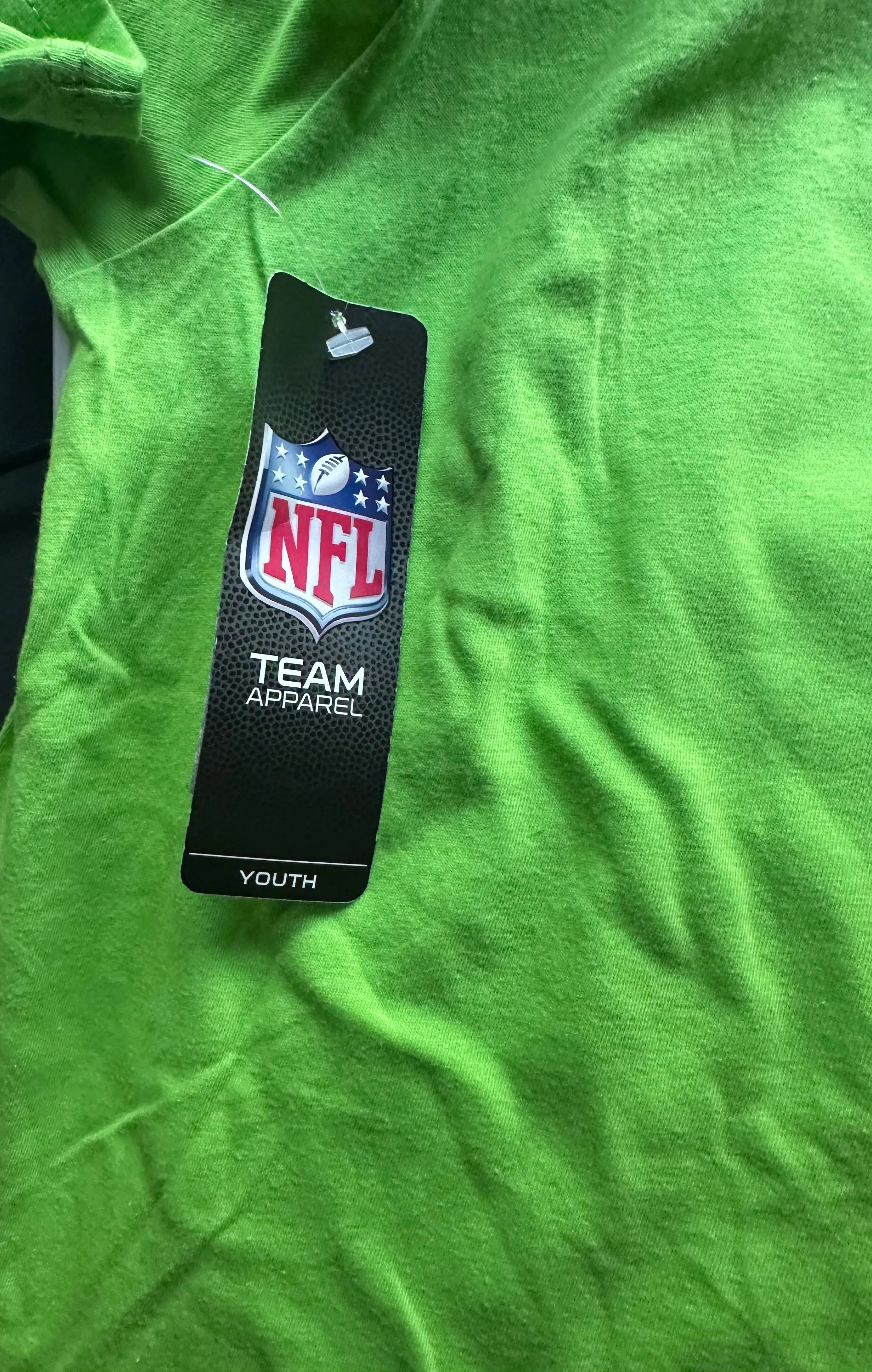 Listing Image Blurred Background