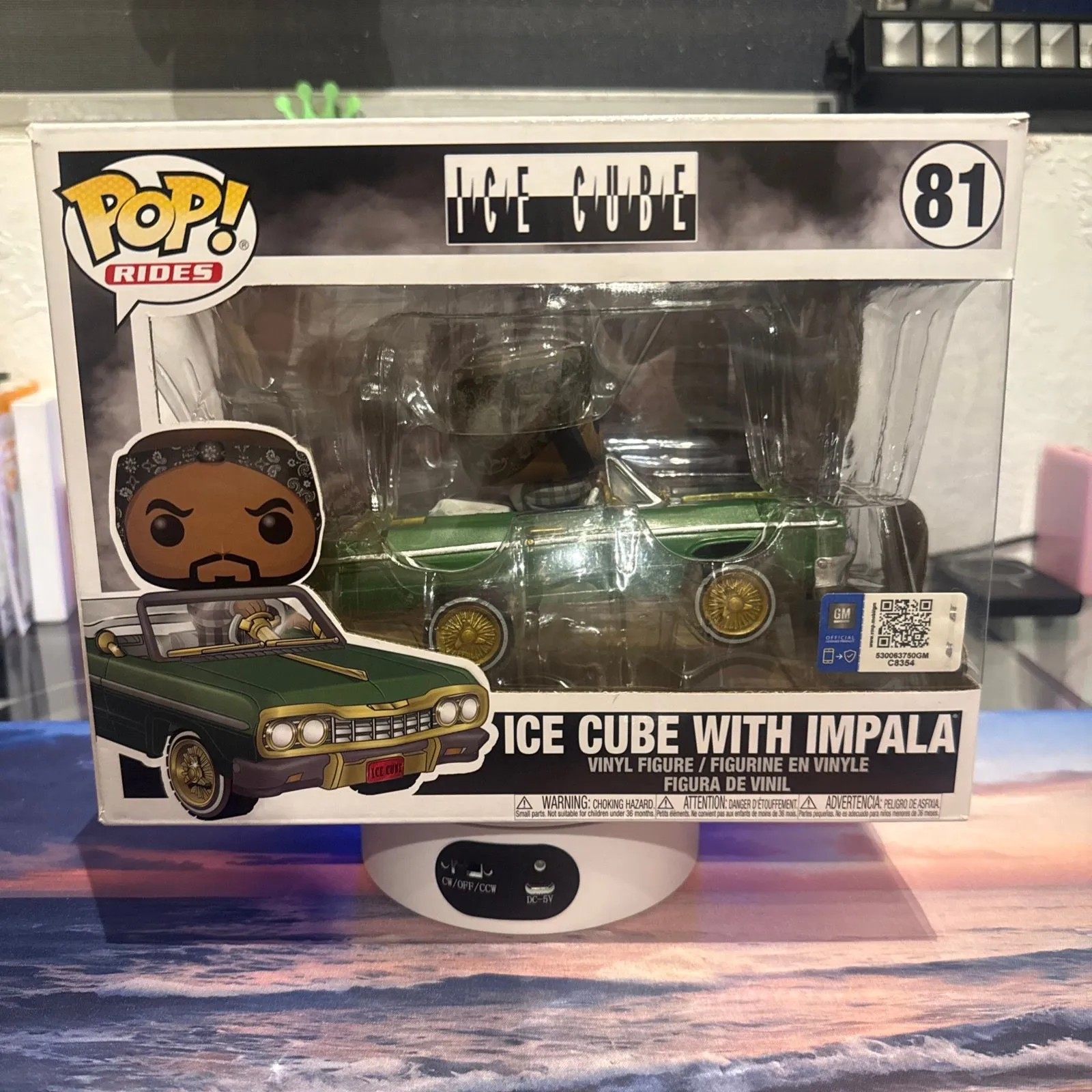 Product image for Funko Pop! Rides: Ice Cube with Impala (6 inch) #81 Minor Box Damage