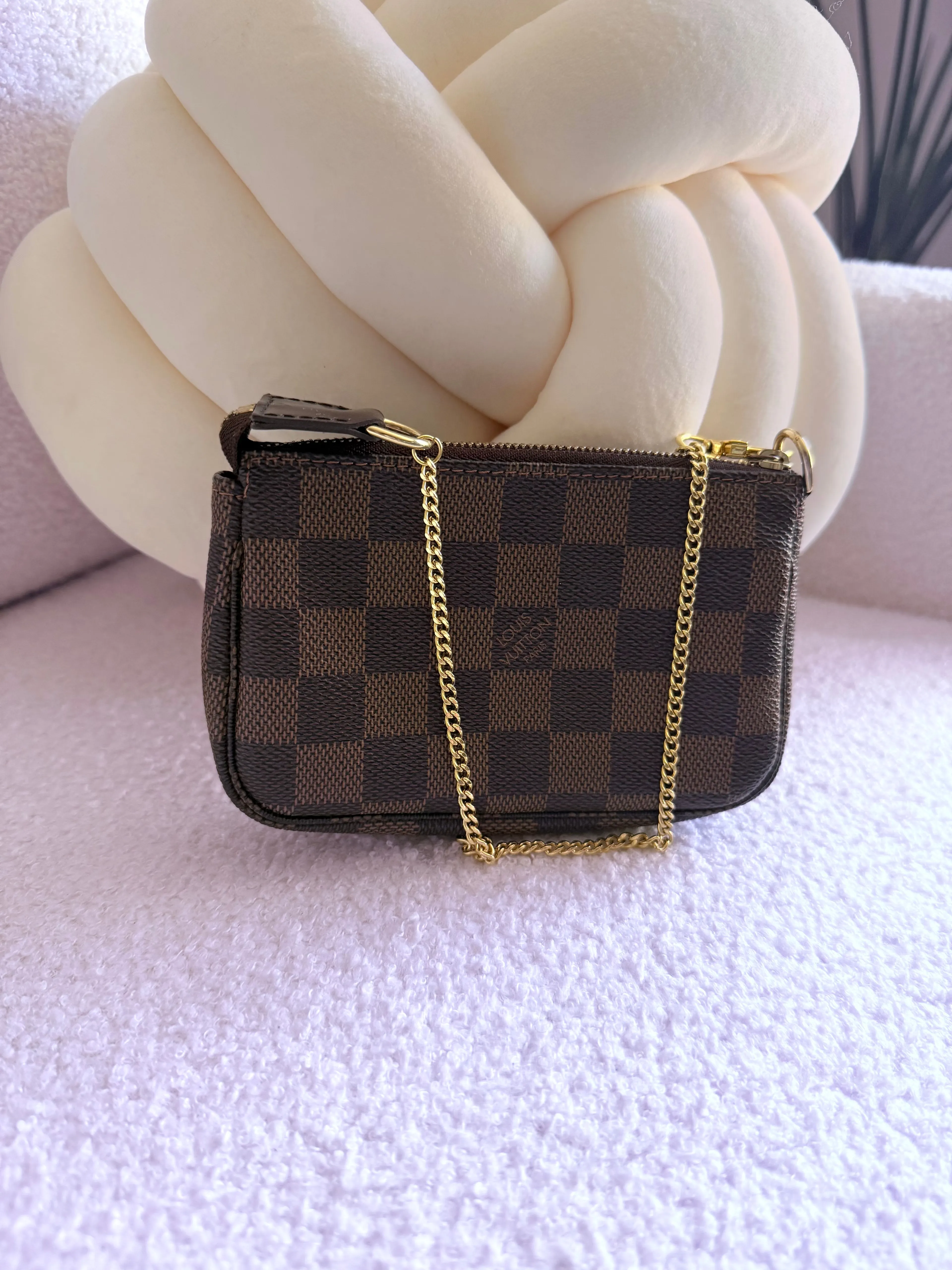 Product image for LV Damier Ebene Mini Pochette