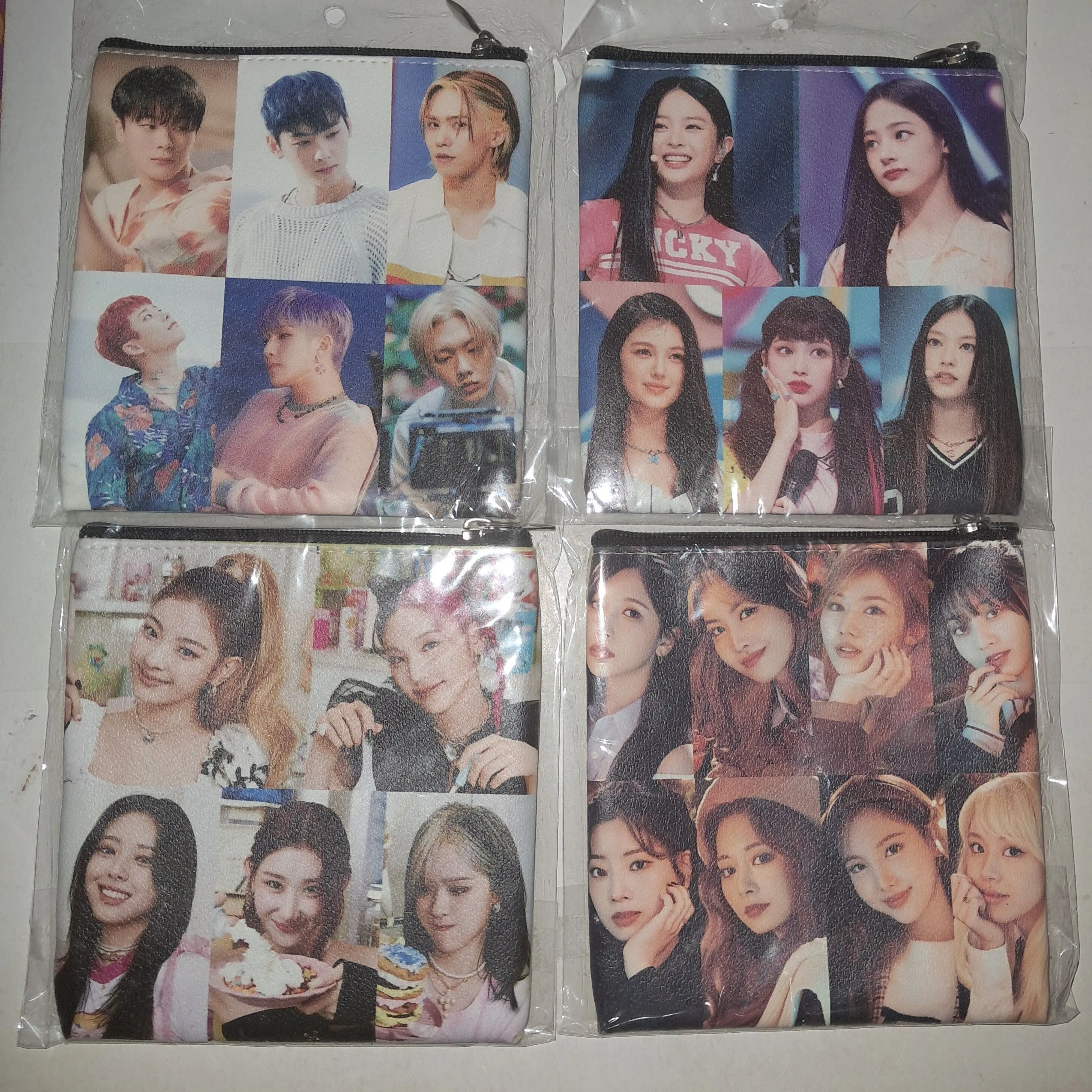 Product image for Kpop Unofficial Coin Purse Set