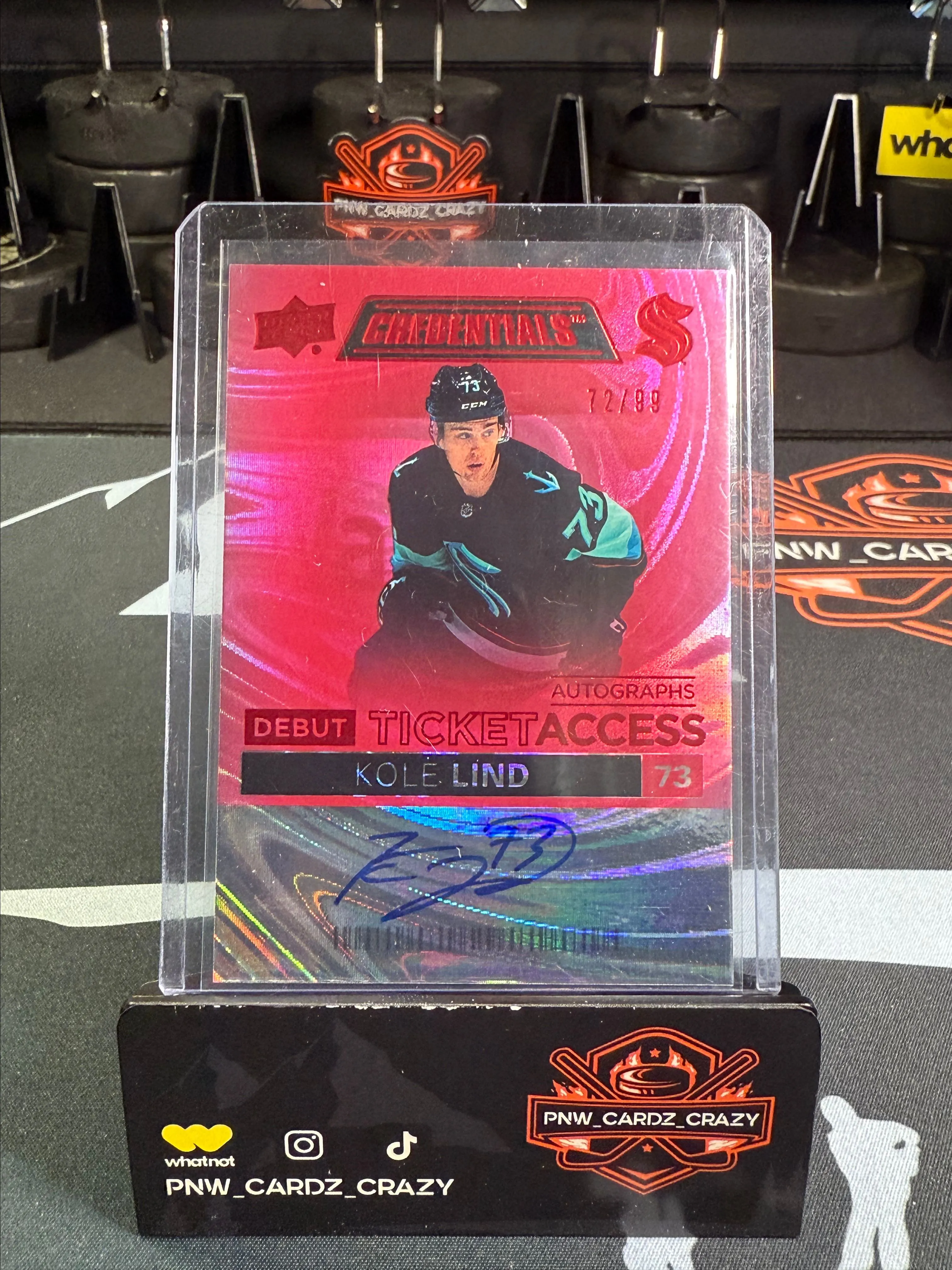 Product image for 2021-22 UD Credentials #DTAA-KL Kole Lind Debut Ticket Access Auto Red /99