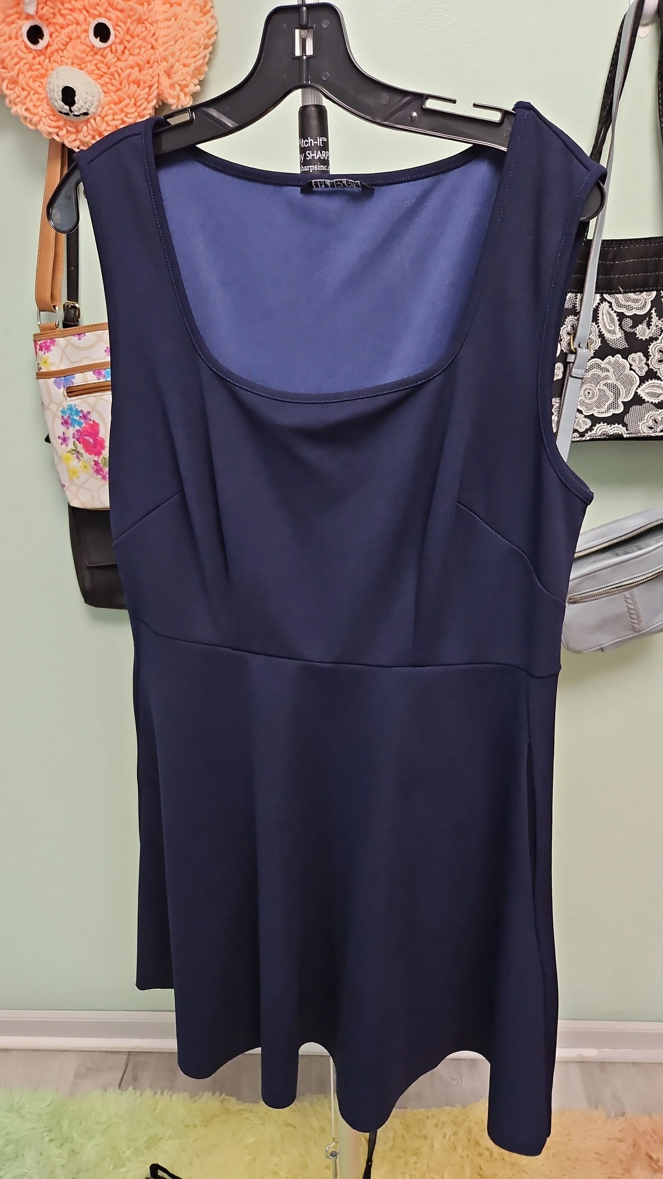 Product image for Bloomchic dress sz 14/16