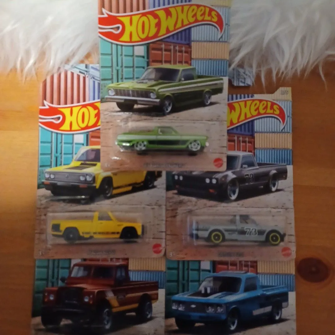 Product image for Hotwheel pick up series 