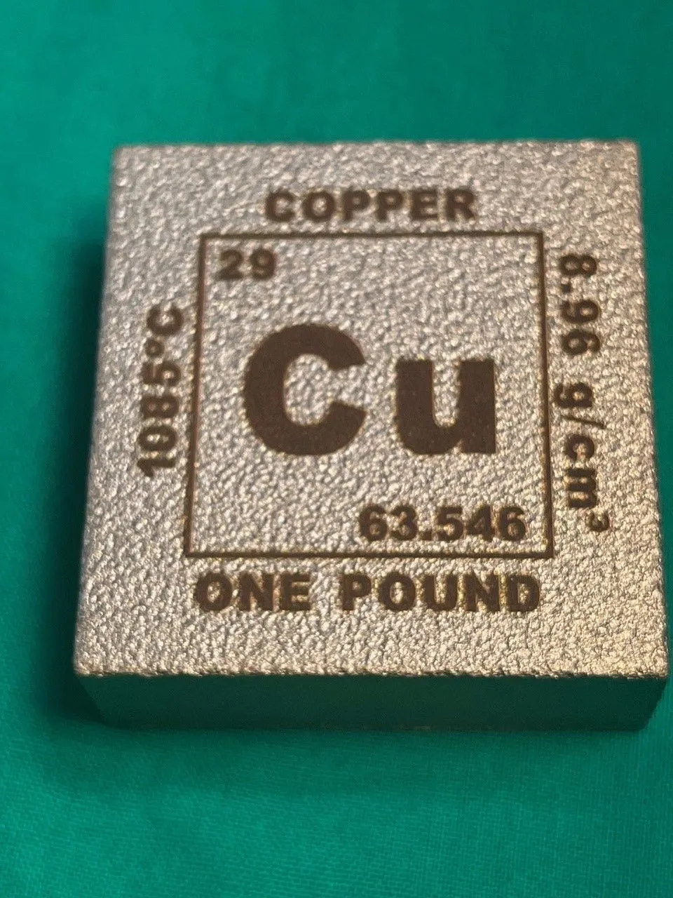 Product image for 1 pound copper bar - "CU" element 