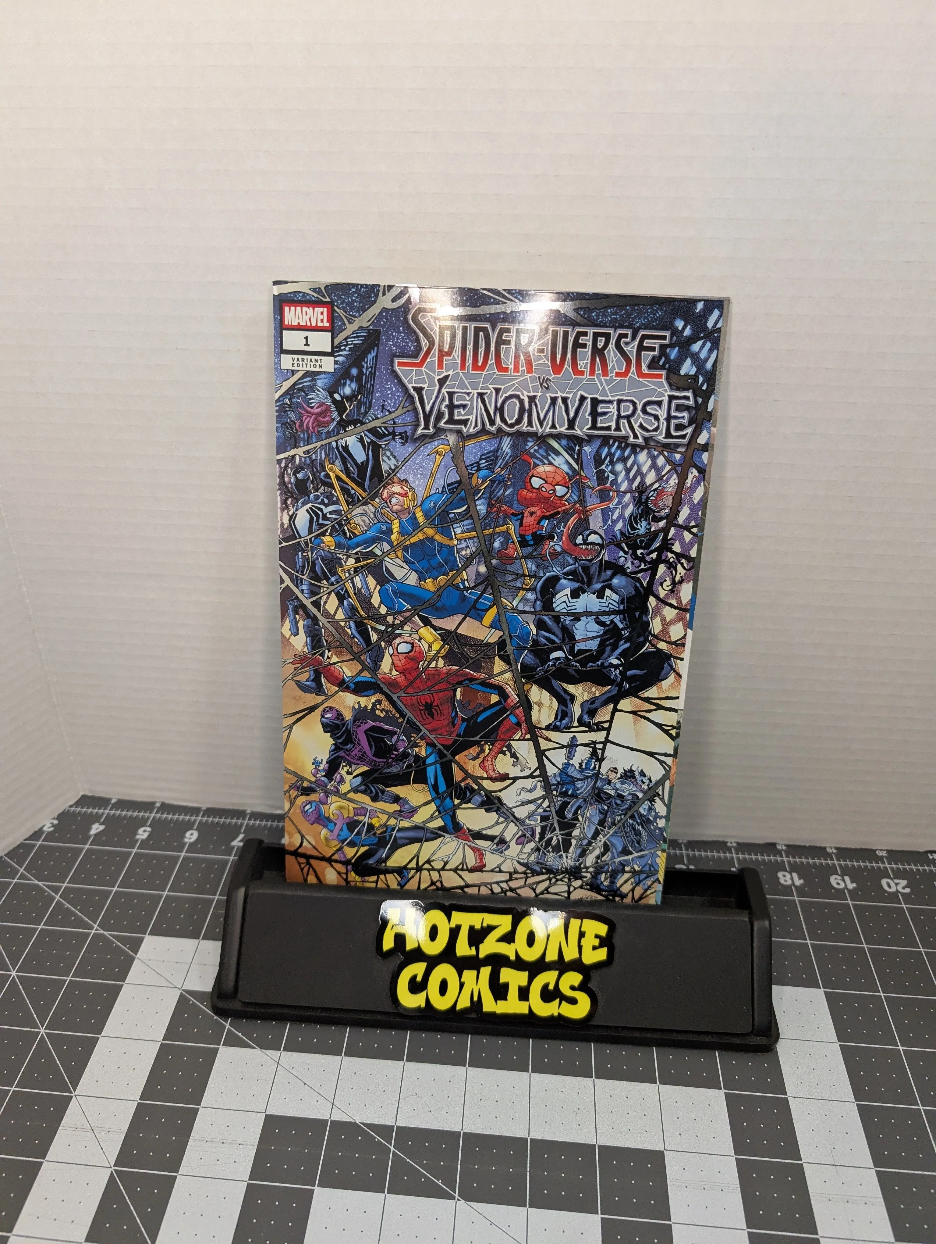 Product image for Spider-Verse vs Venomverse spot foil