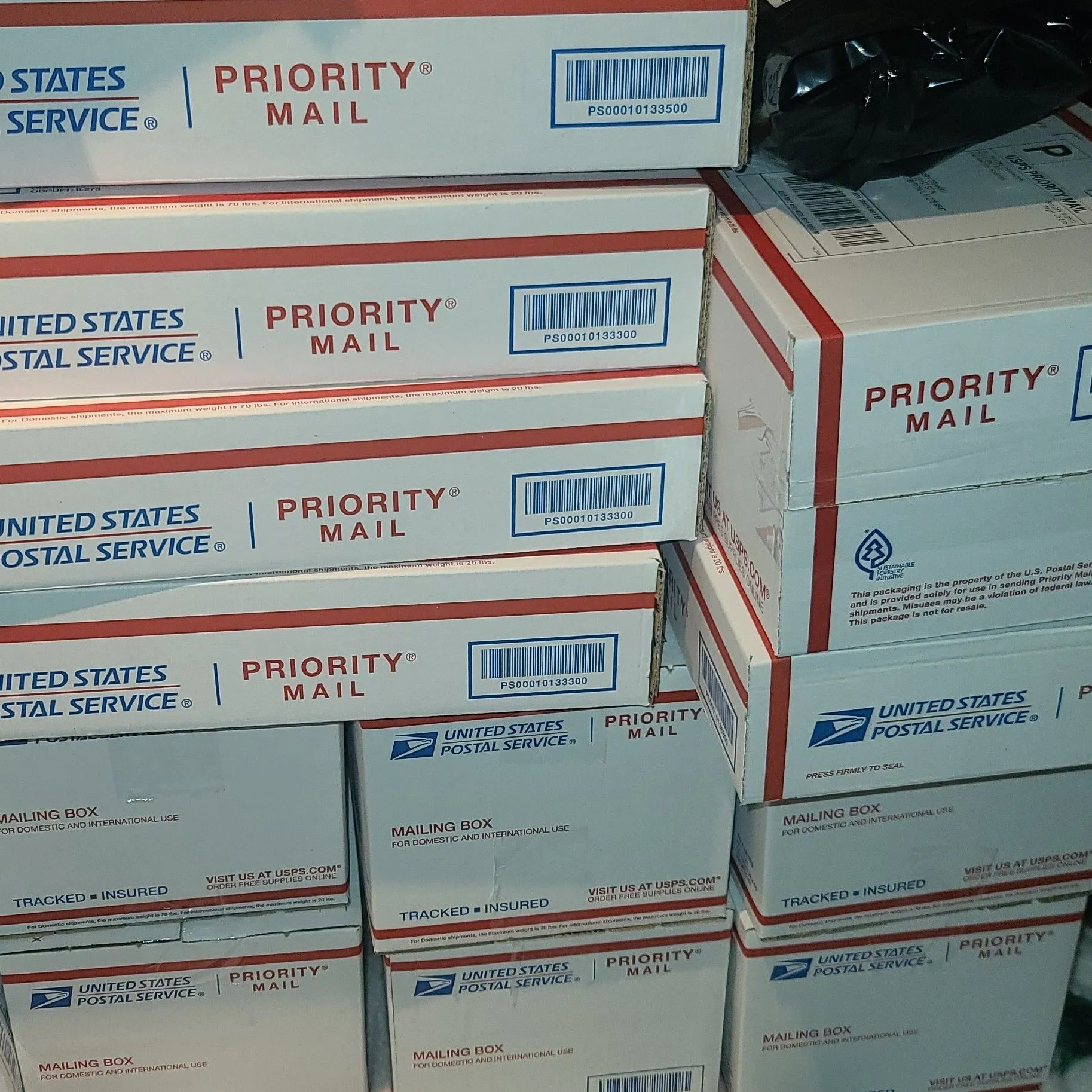 Product image for 🎯 RESELLER MYSTERY BOX 10 PIECES