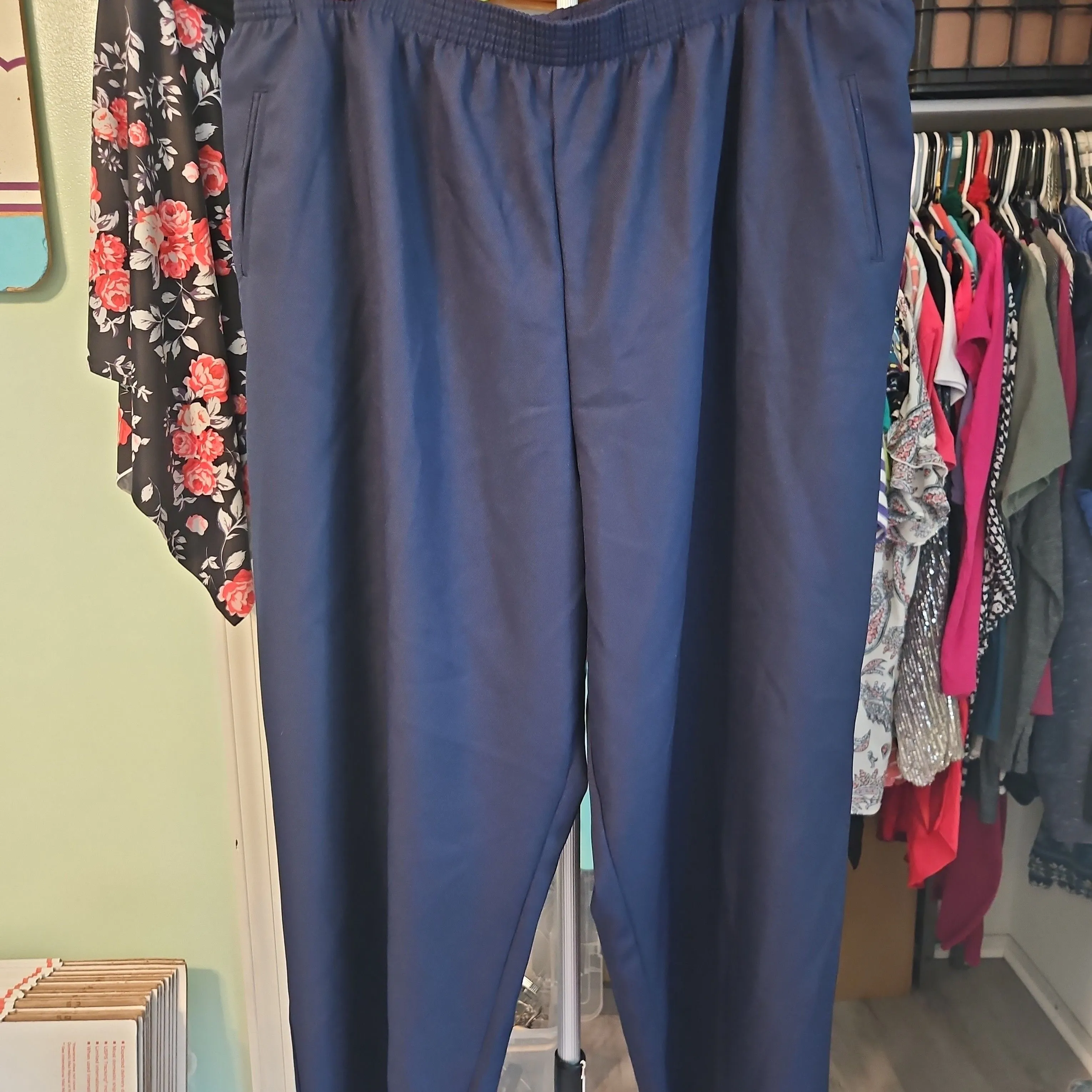 Product image for bend over pants sz 30