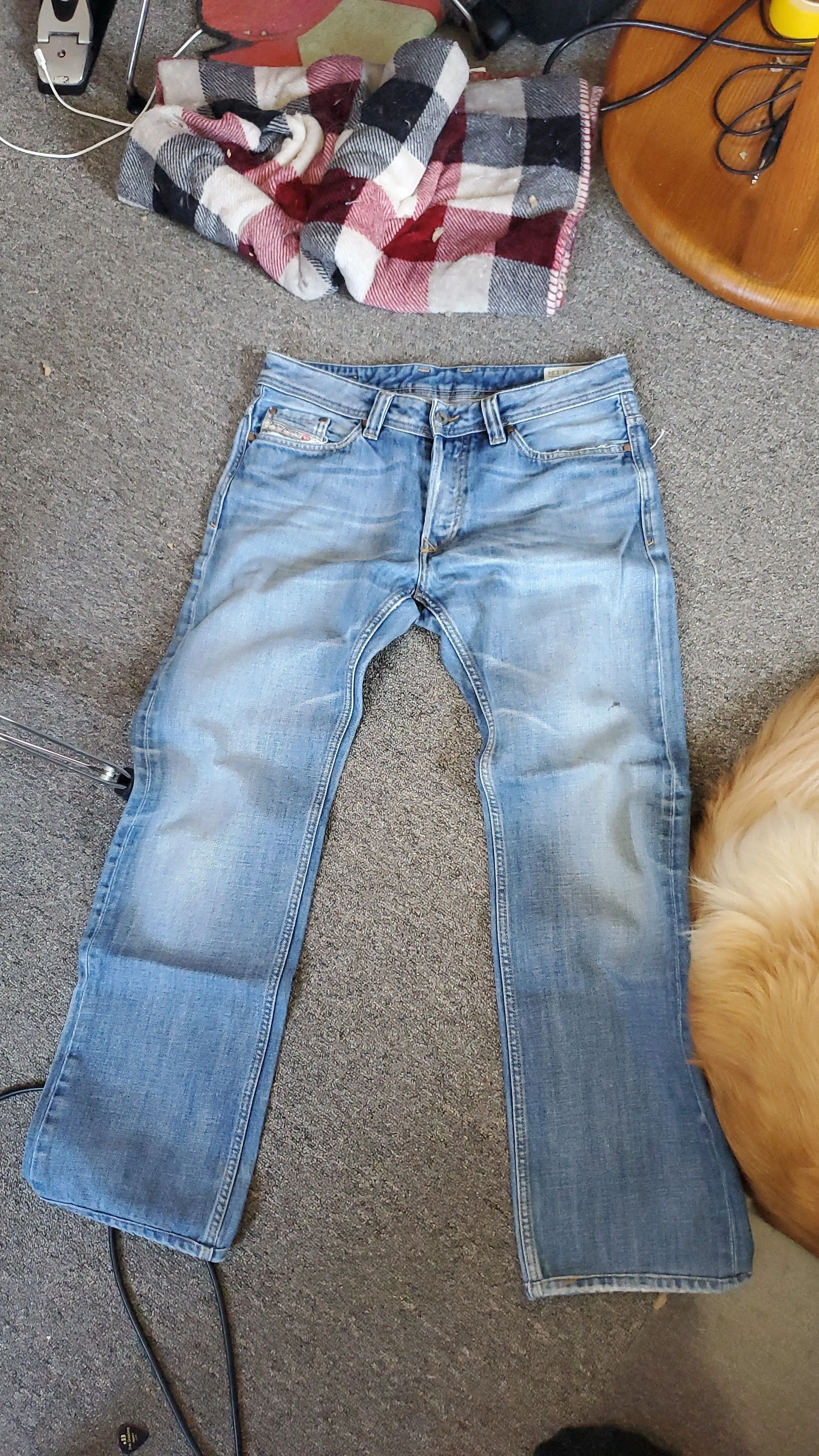 Product image for 33x30 Diesel Viker Jean's *HEMMED*