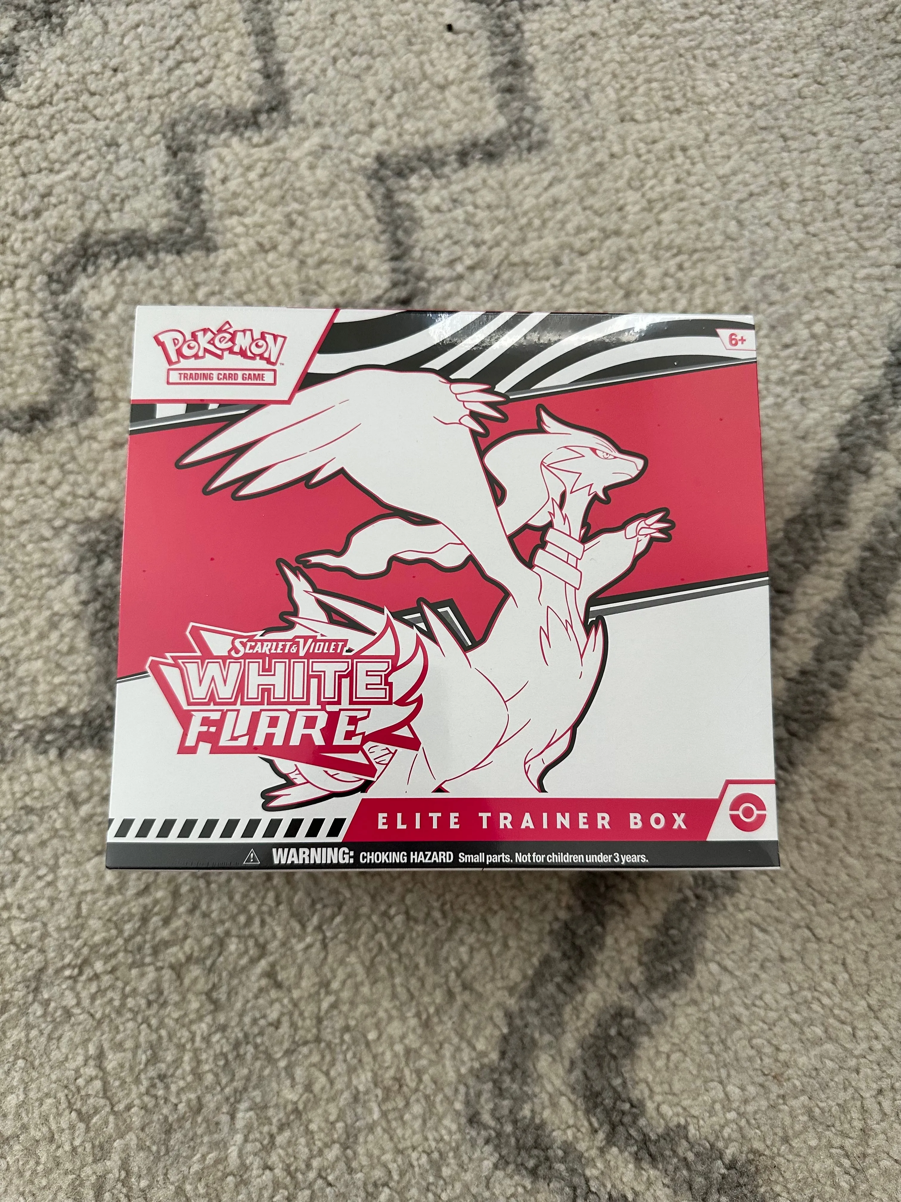 Product image for Pokémon White Flare ETB