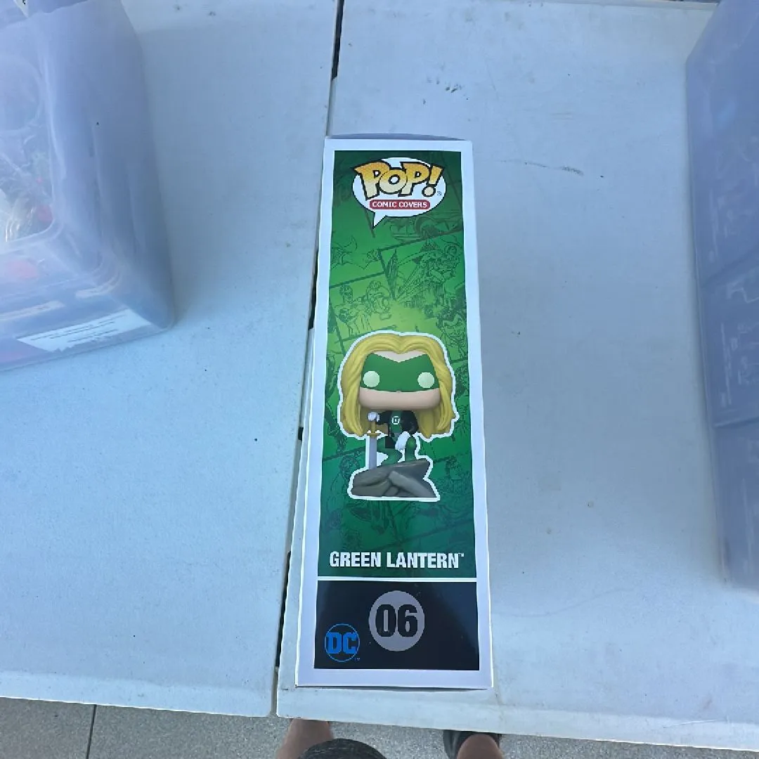 Listing Image Blurred Background
