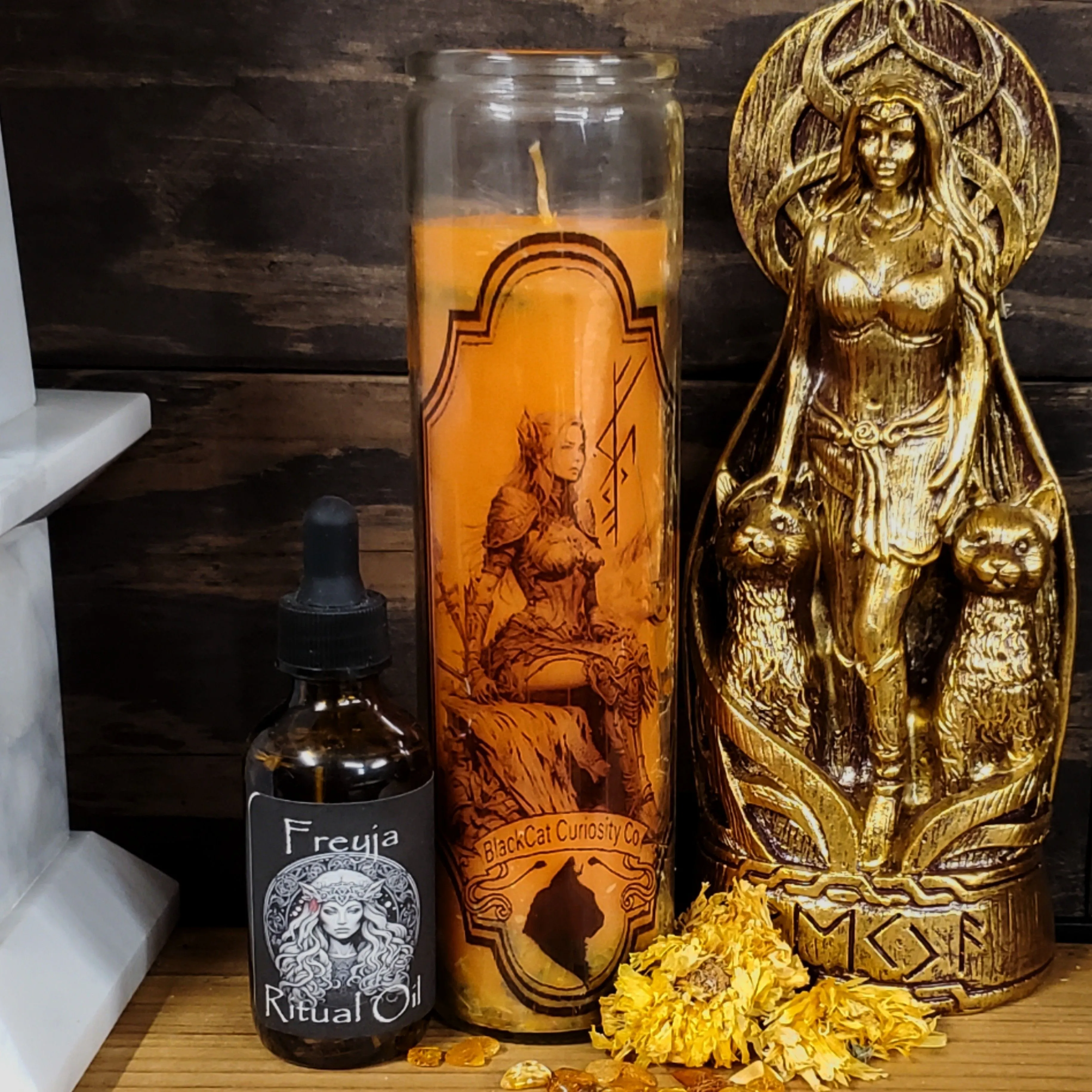 Product image for Freyja 7 Day Altar Candle