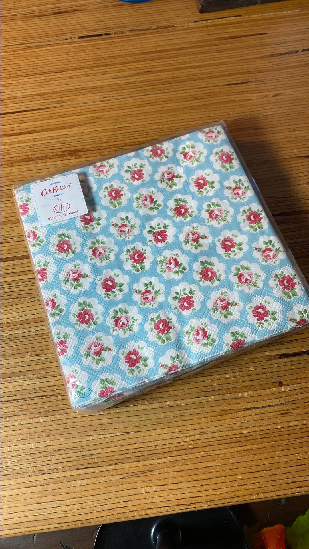 Product image for 42. NOS Cath Kidston London Rose Napkins