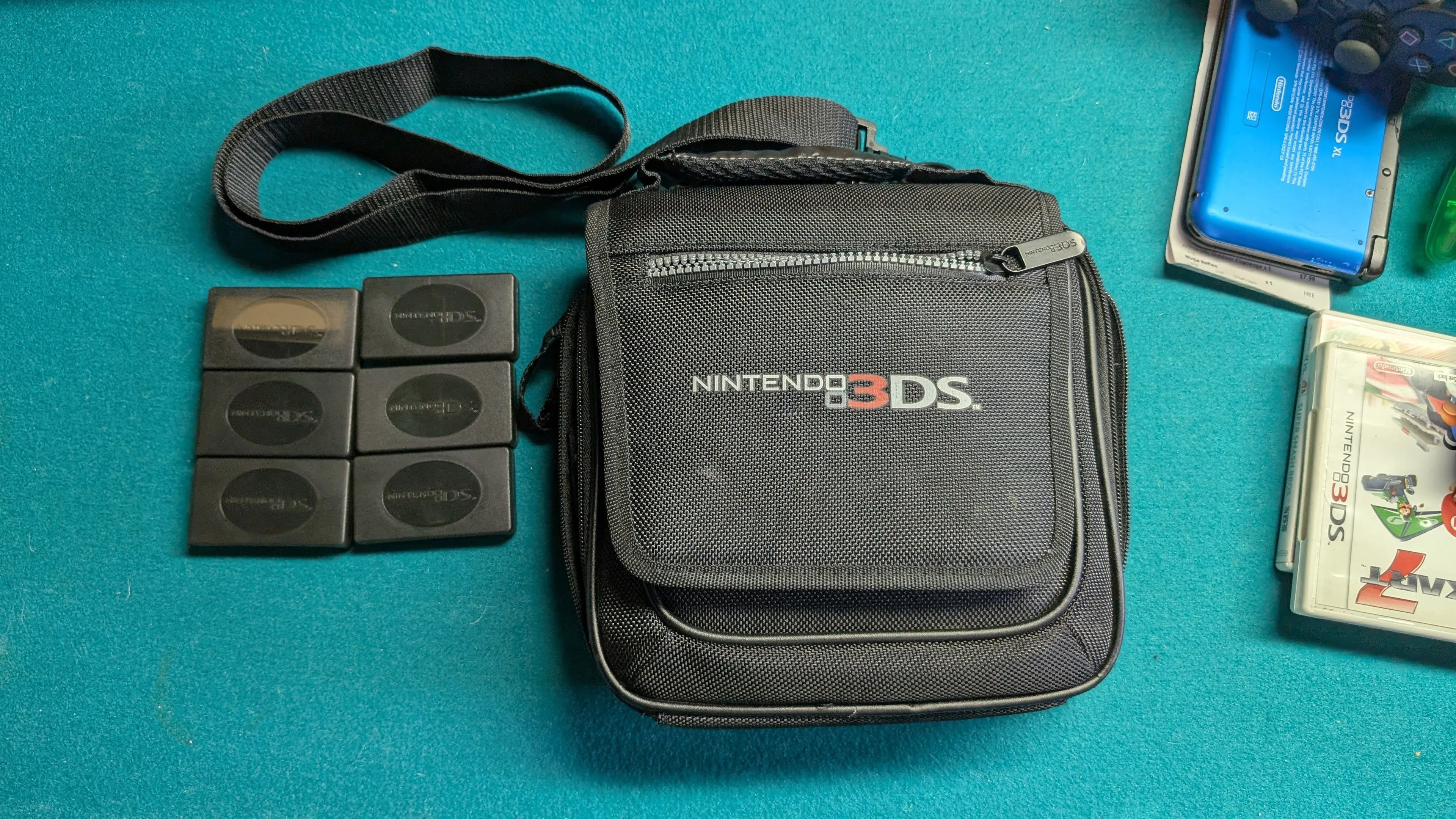 Product image for 3ds carrying case