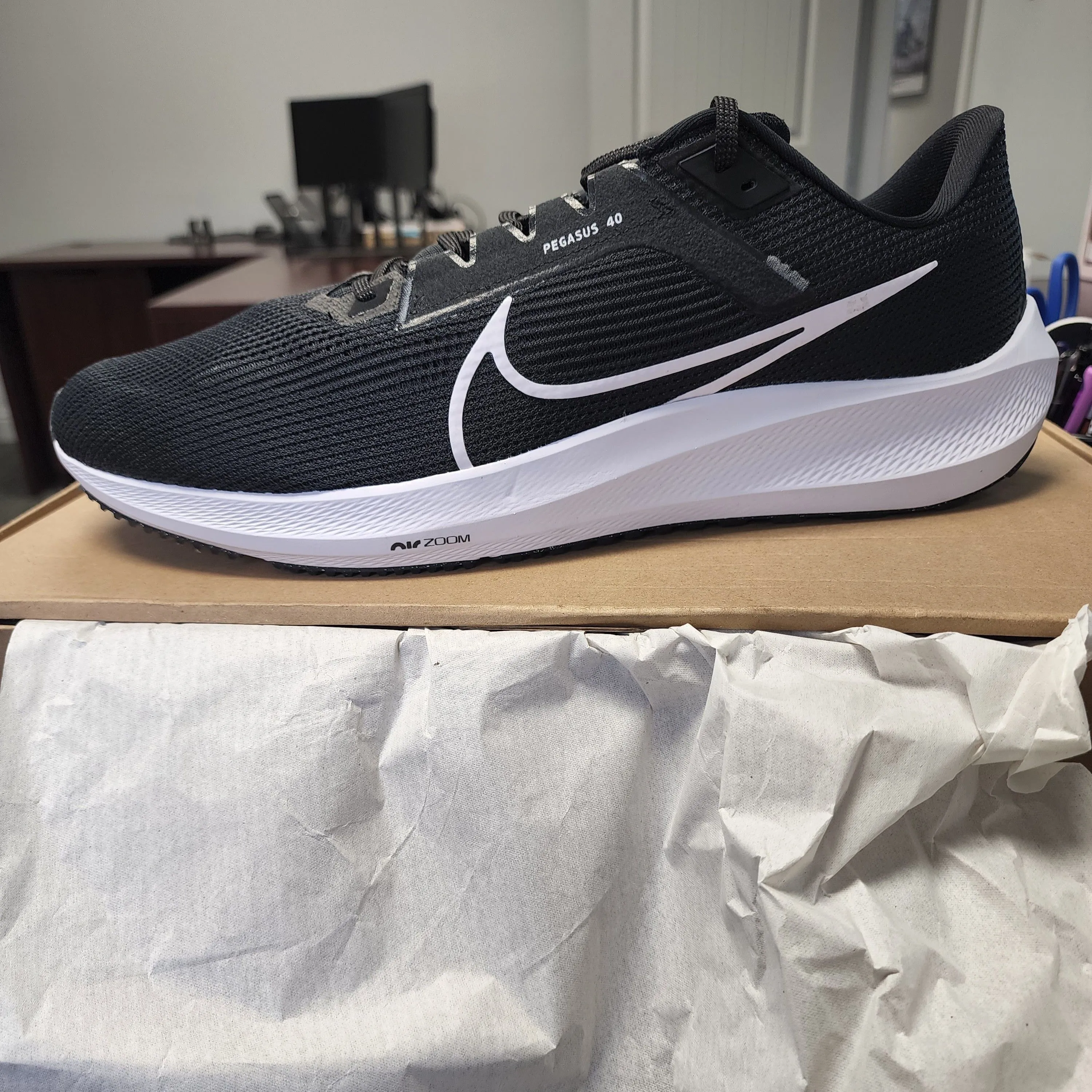 Product image for Men's Nike Air Zoom Pegasus 40 size 16