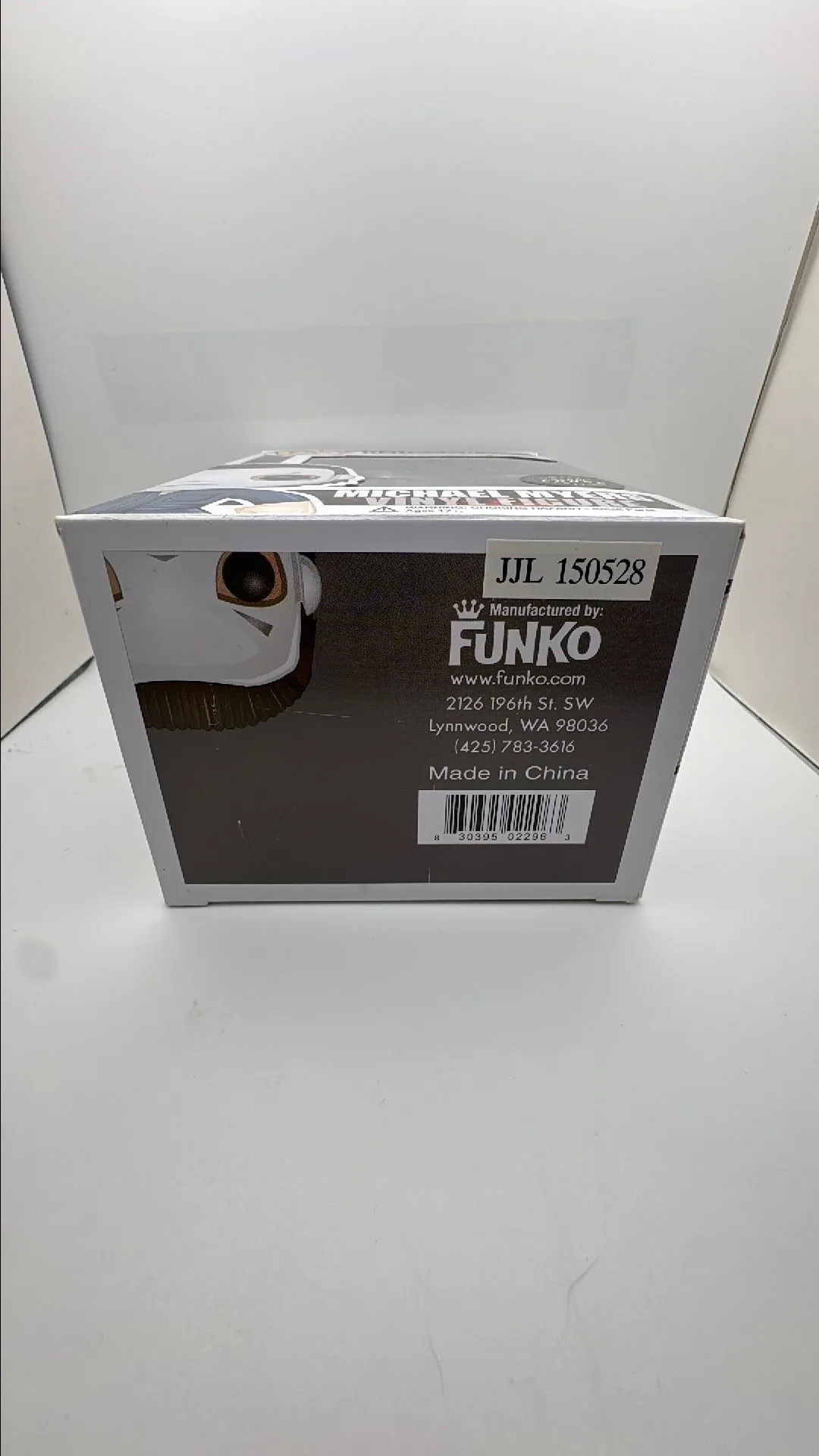 Listing Image Blurred Background
