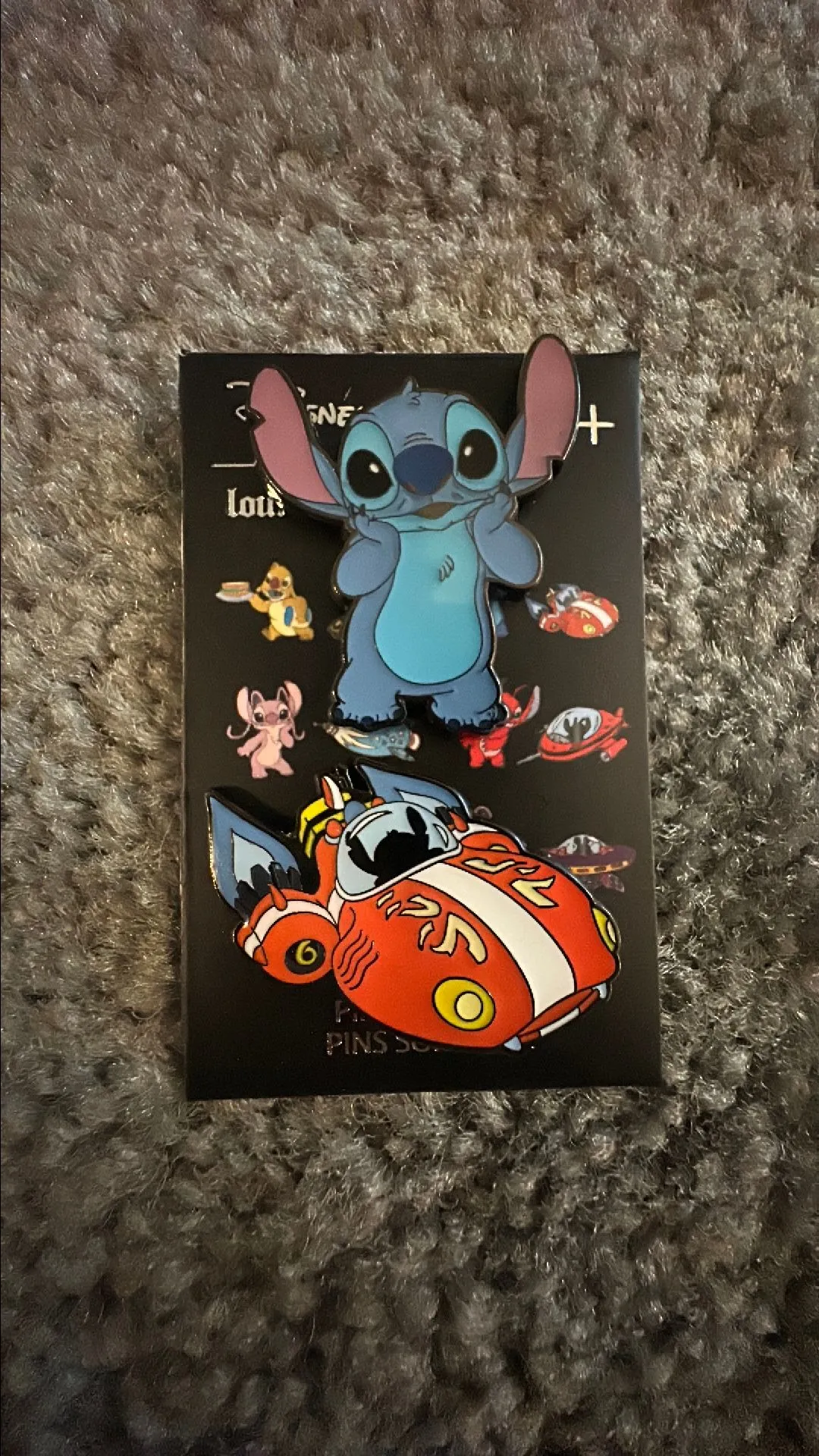 Product image for Stitch Cousin Pin Set - 2 Pins