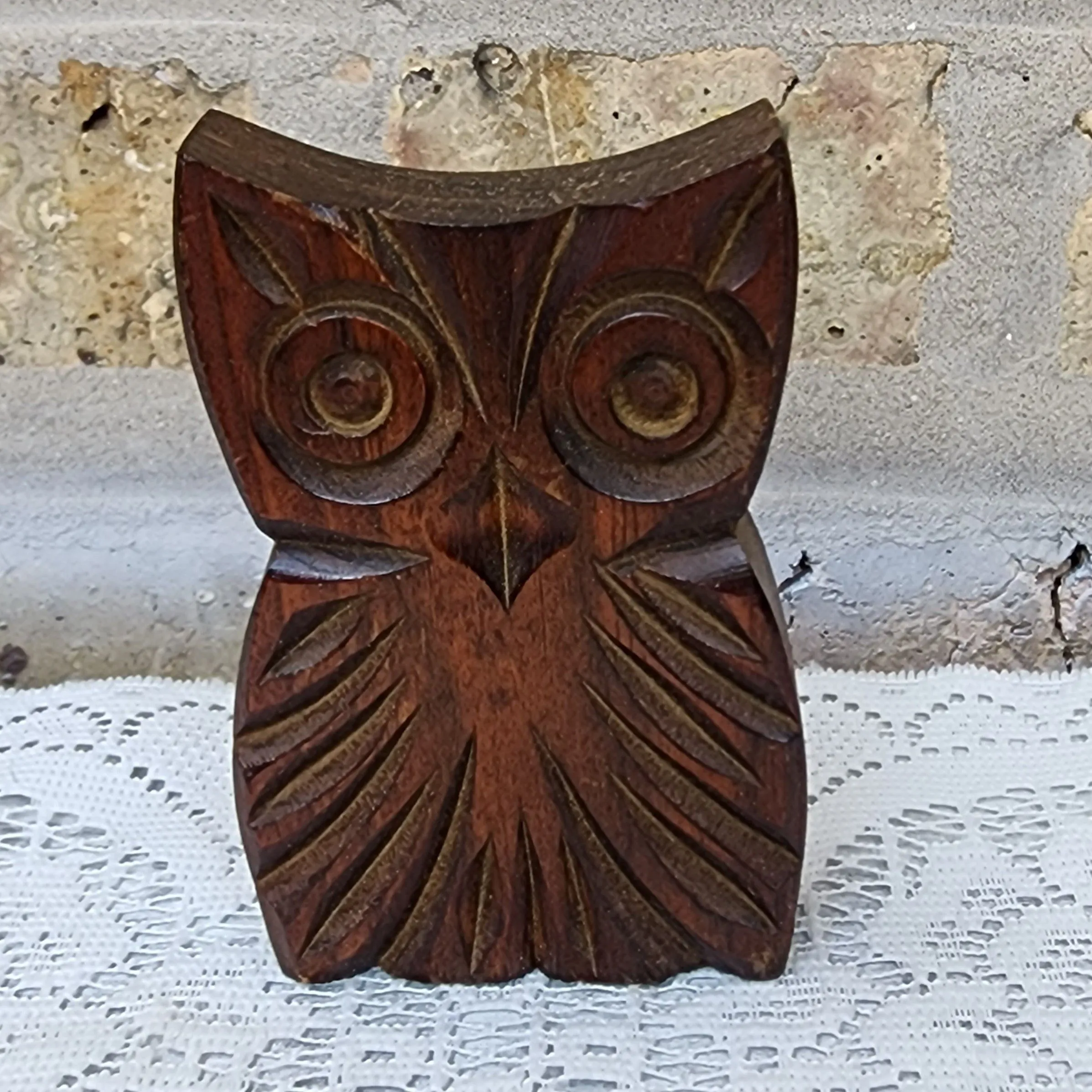 Product image for #2 Vintage Wood Owl Free Standing Recipe Card Holder