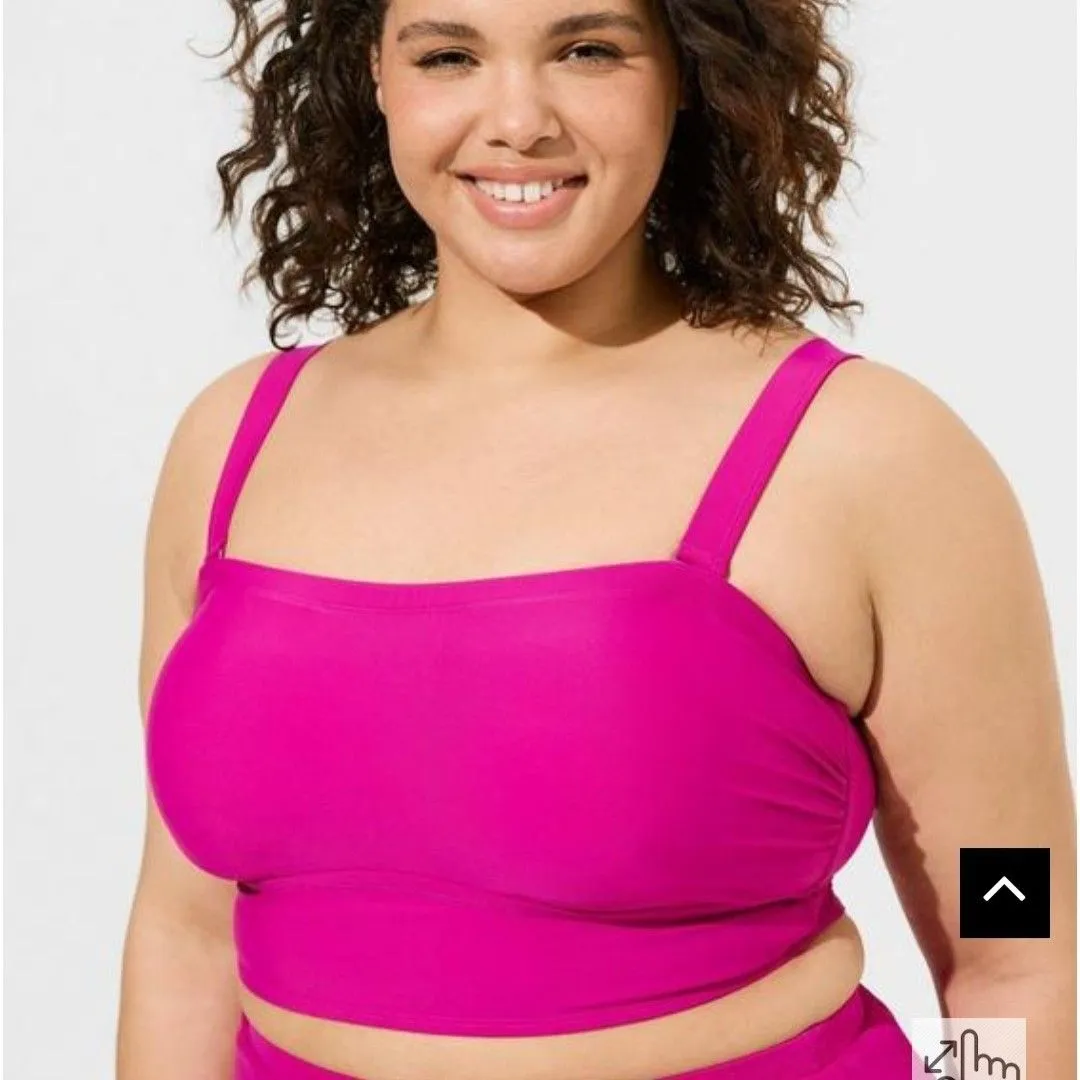 Product image for Torrid Bright Fushia Bright Fushia Bandeau Top Size 0 removable straps