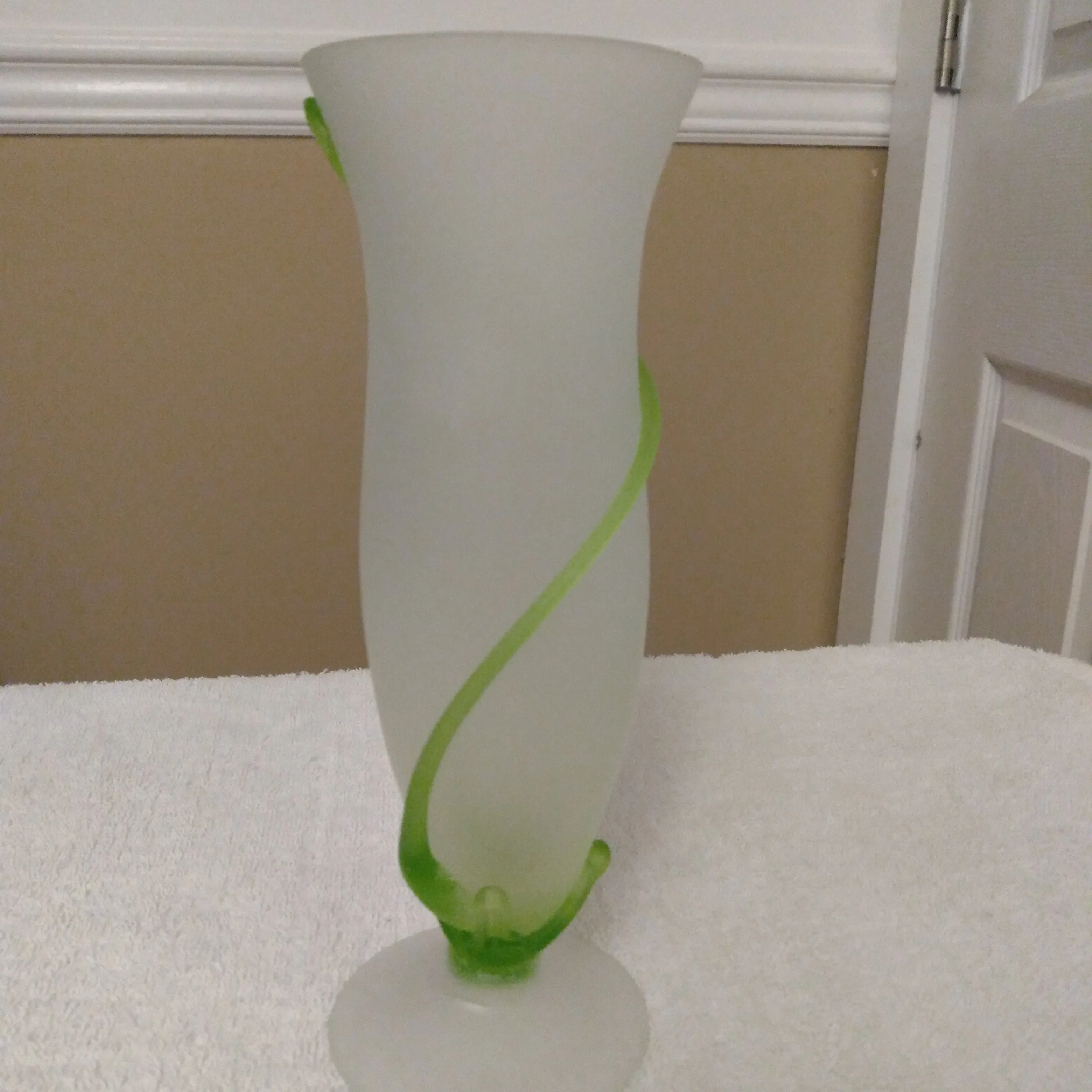 Product image for Vintage Vase Frosted Glass with Green Stem Swirl