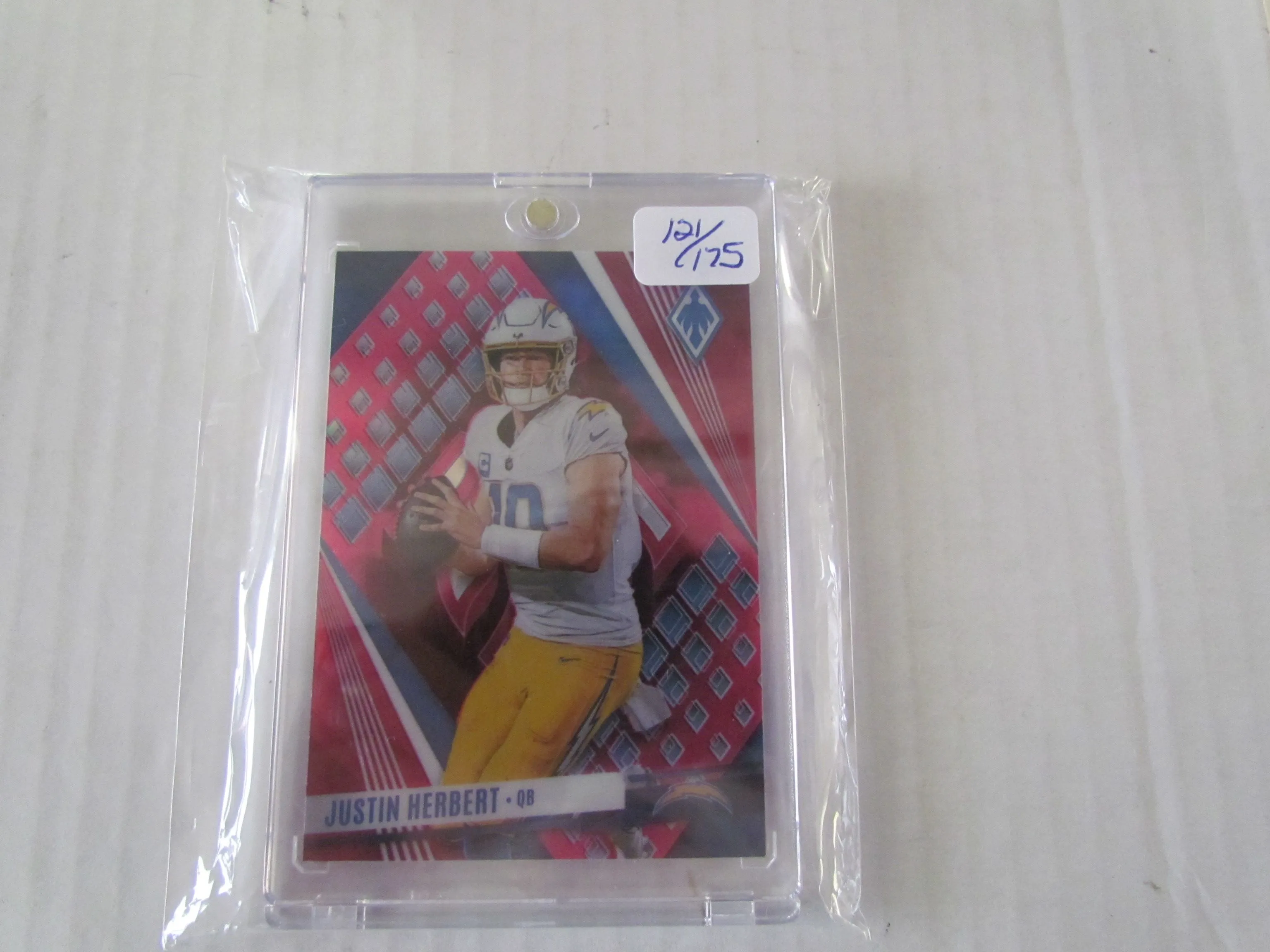 Product image for 2023 PHONEIX JUSTIN HERBERT NUMBERED PINK 121/175