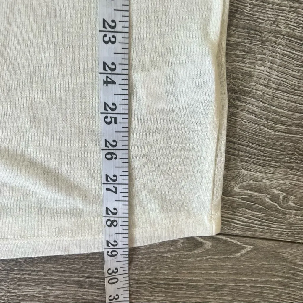 Listing Image Blurred Background