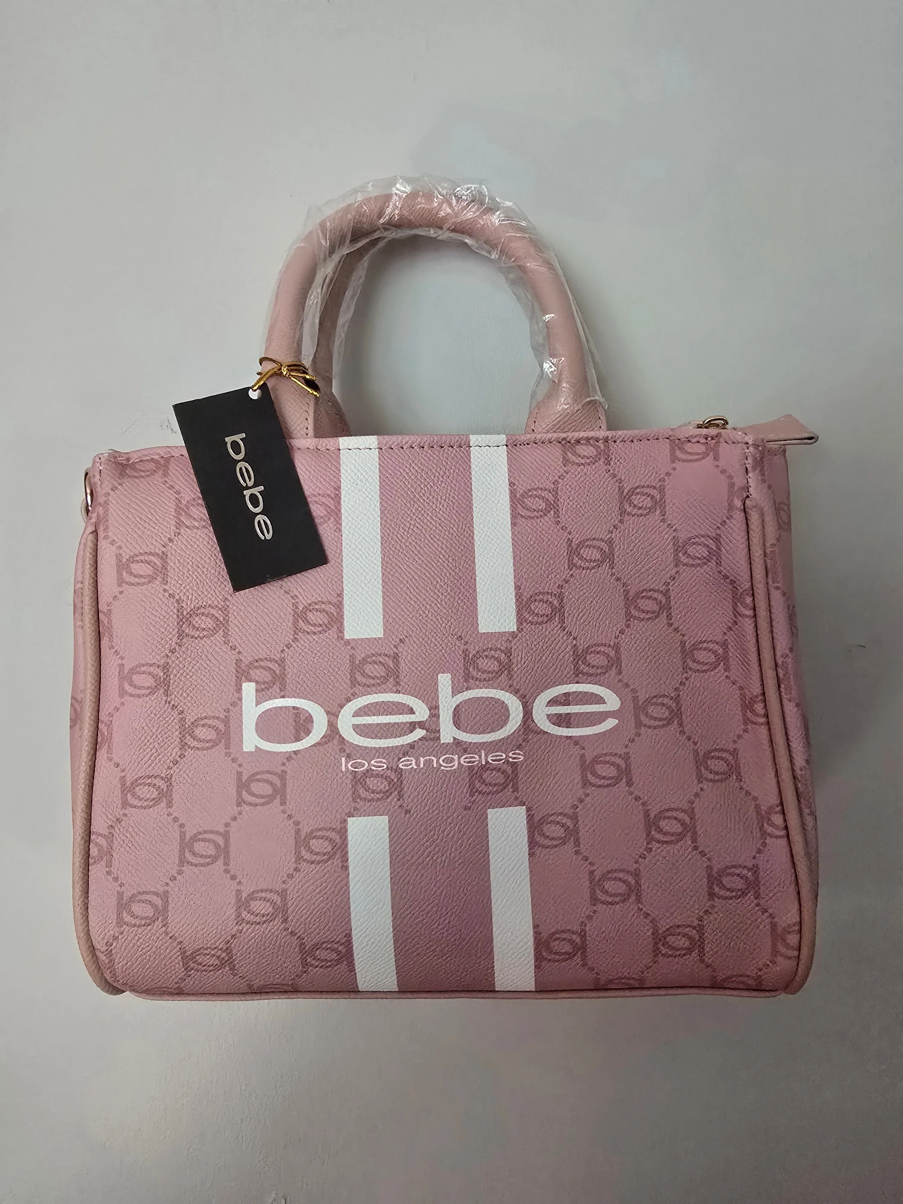 fec2245e-3e2d-4cbb-8ba2-cf314cff2c54