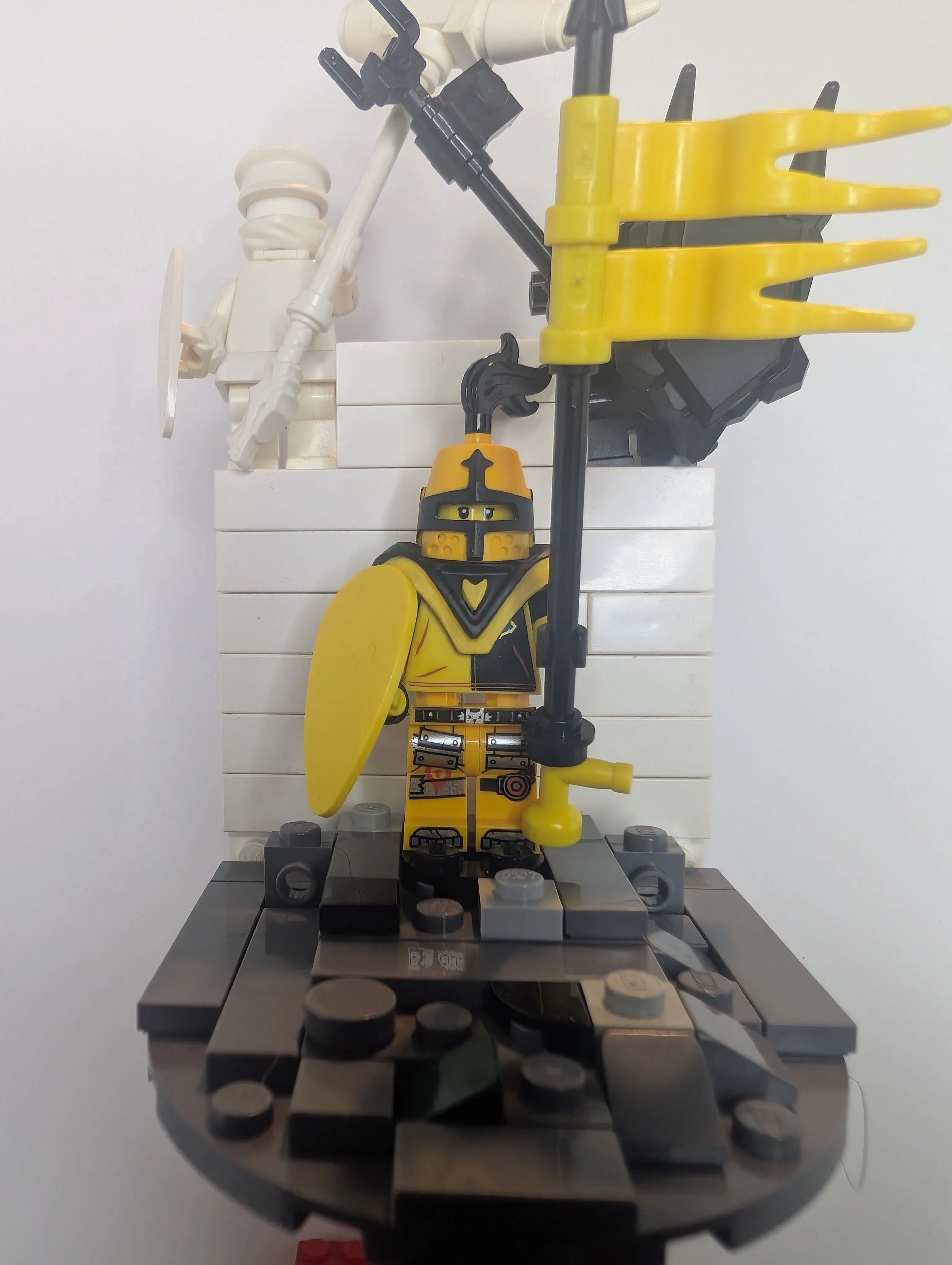 Product image for Yellow knight Moc