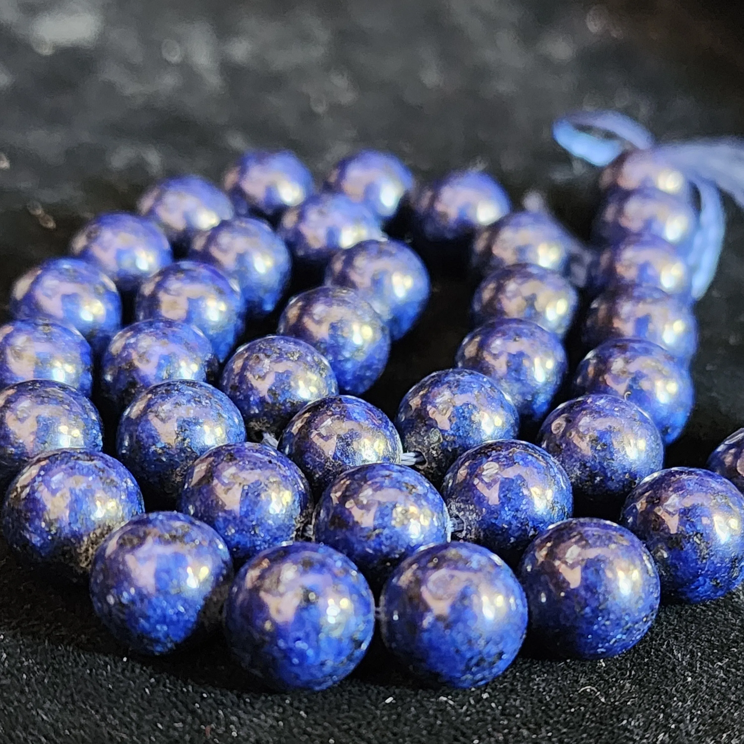 Product image for #17F: Lapis Lazuli Round Beads, 10mm