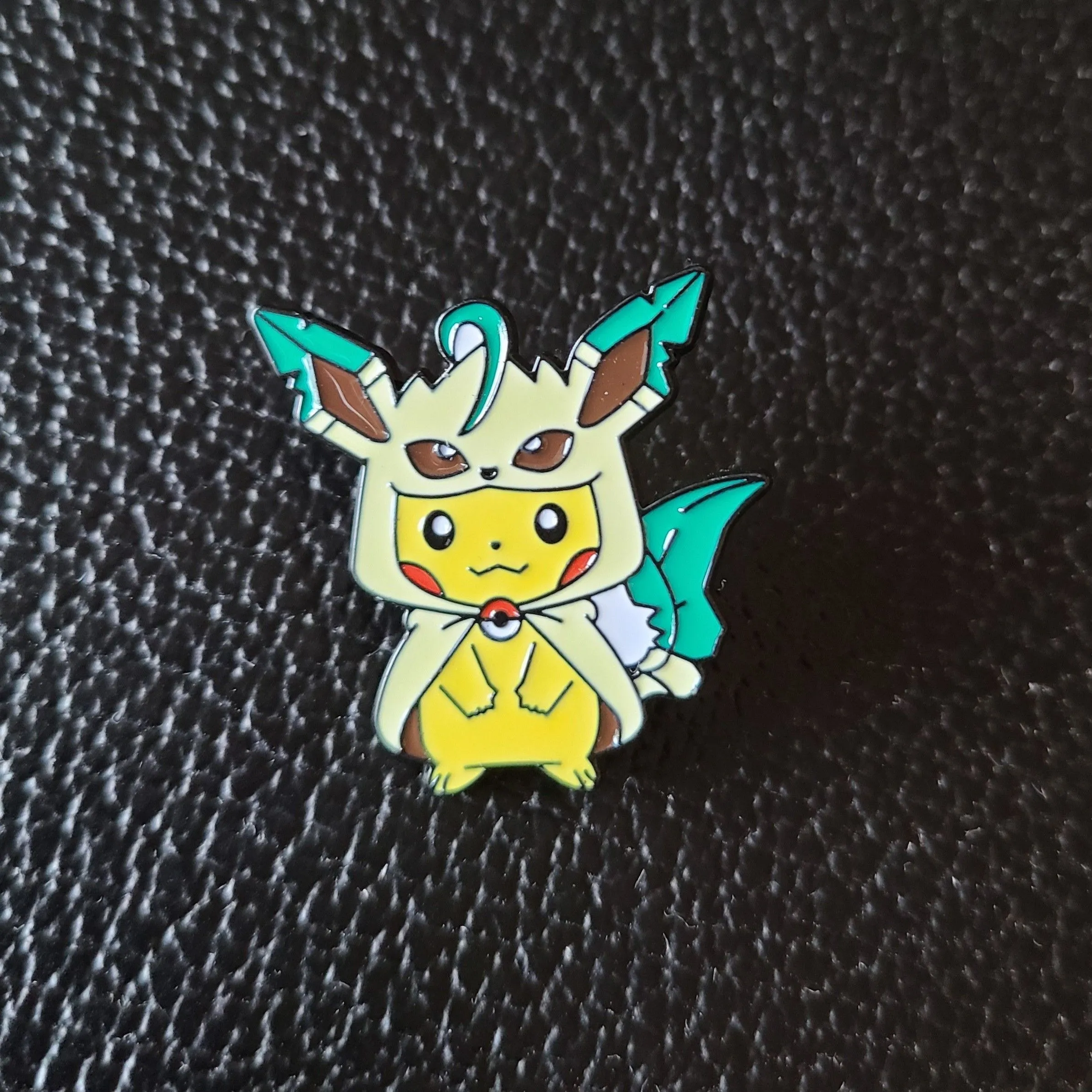 Product image for PIN - Poncho Pika Leafeon