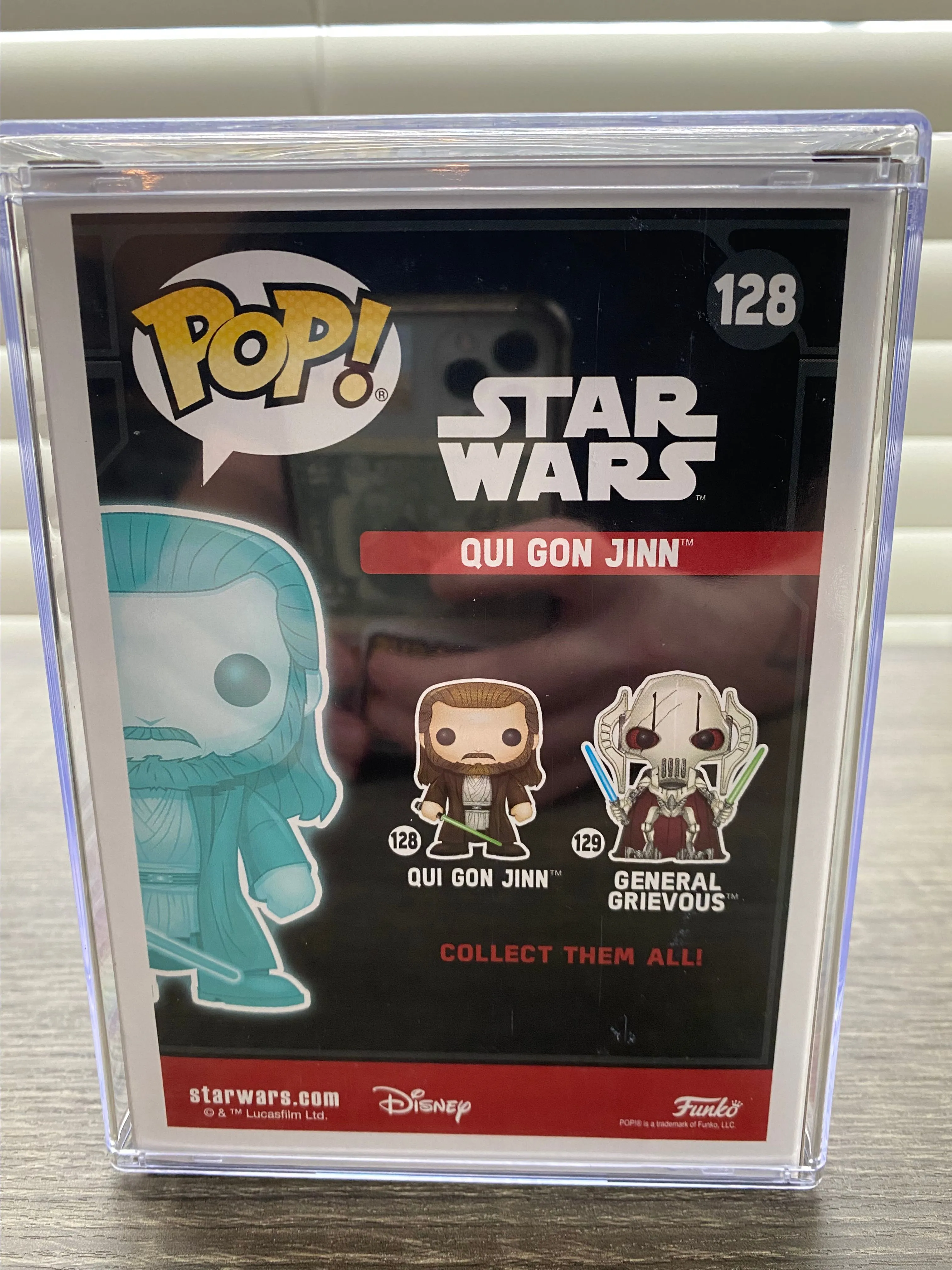 Listing Image Blurred Background