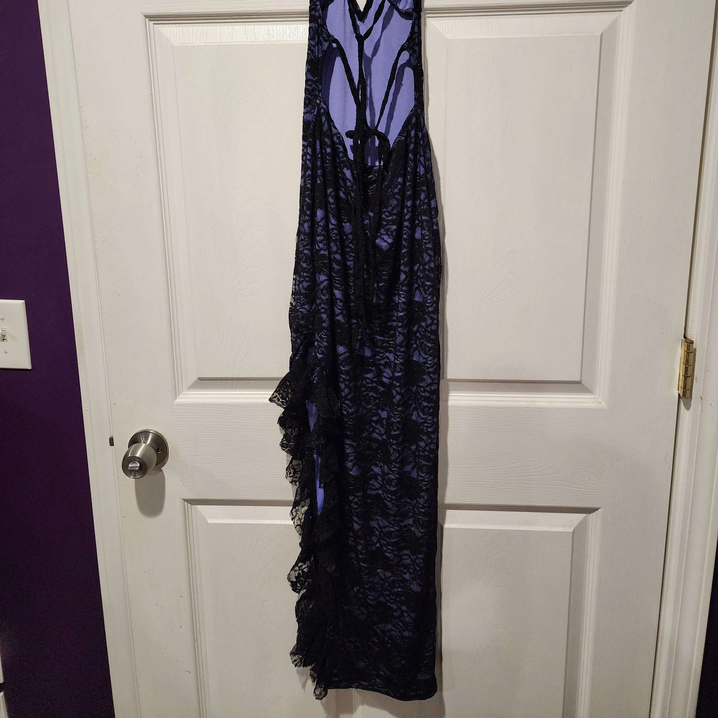 Listing Image Blurred Background