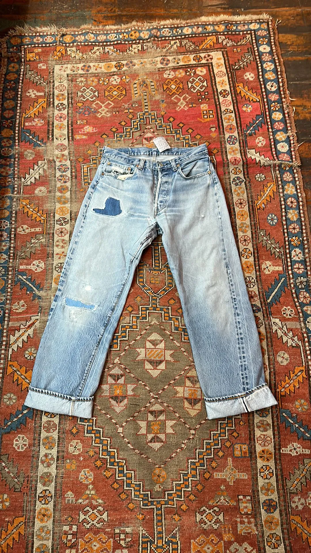 Product image for 1982-1984 Levi’s 501 selvedge mended