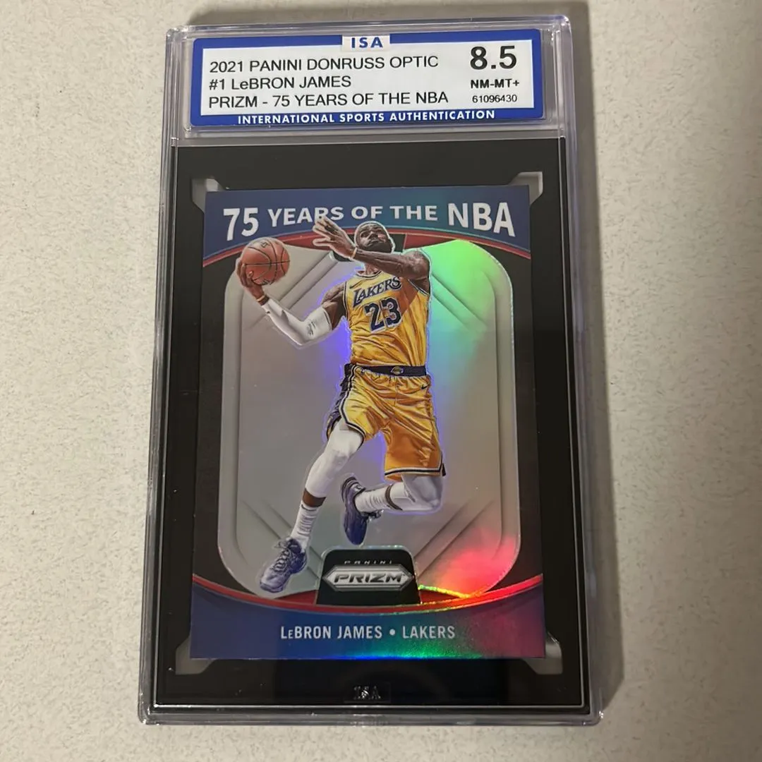 Product image for LeBron James optic prizm ISA 8.5 slab