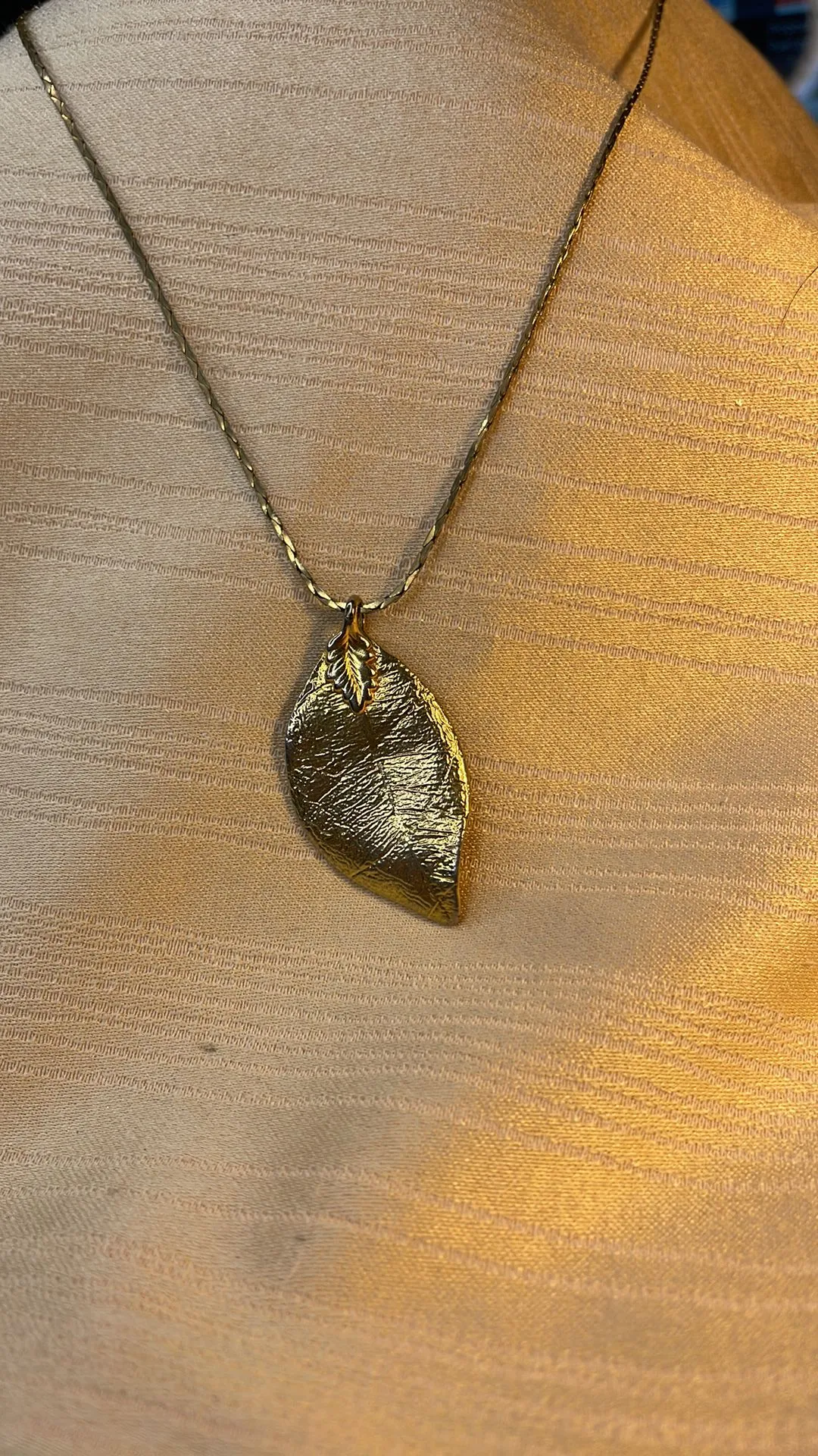 Product image for M55 Gold dipped leaf necklace