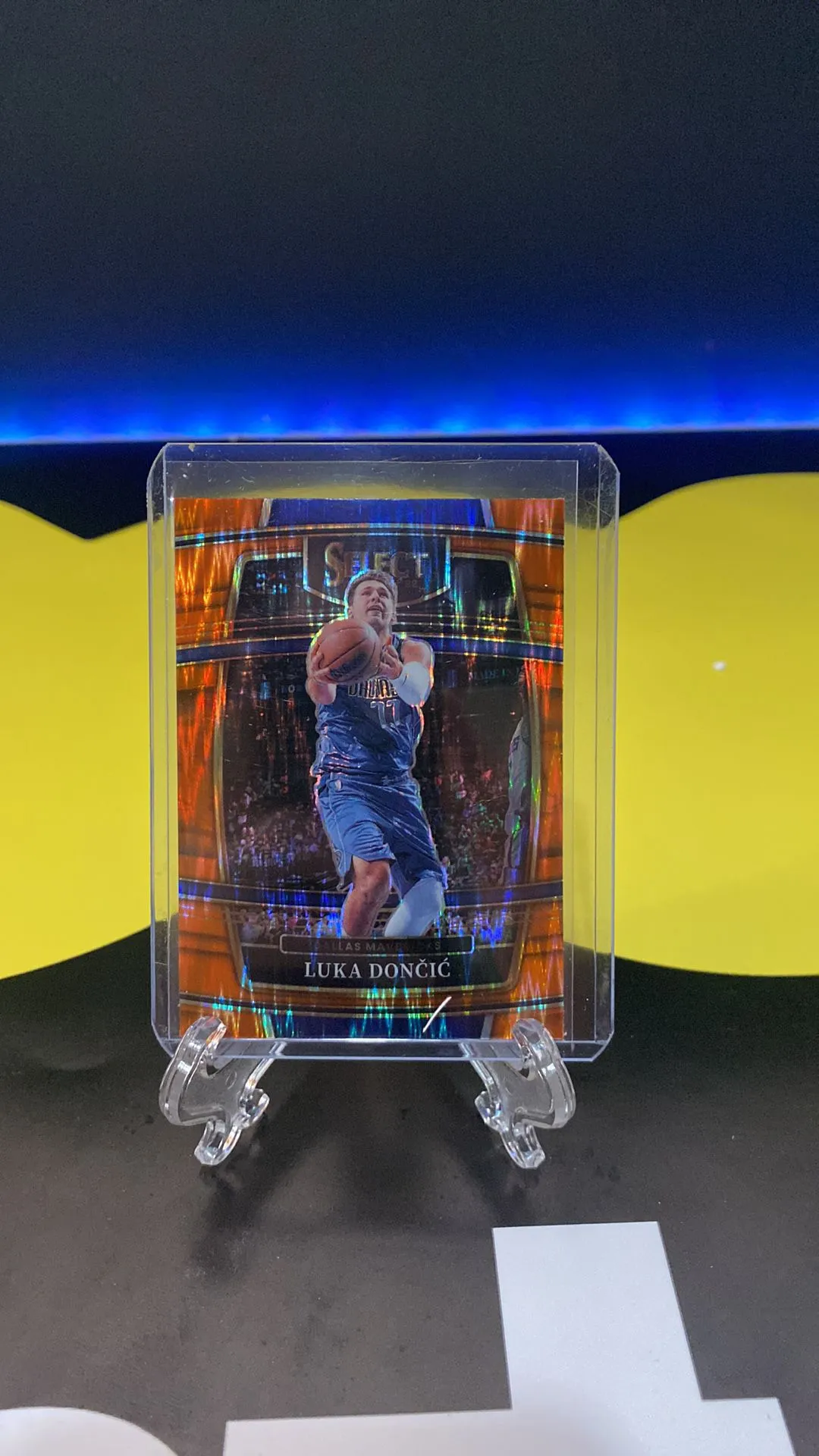 Product image for Luka Doncic Orange Flash Prizm