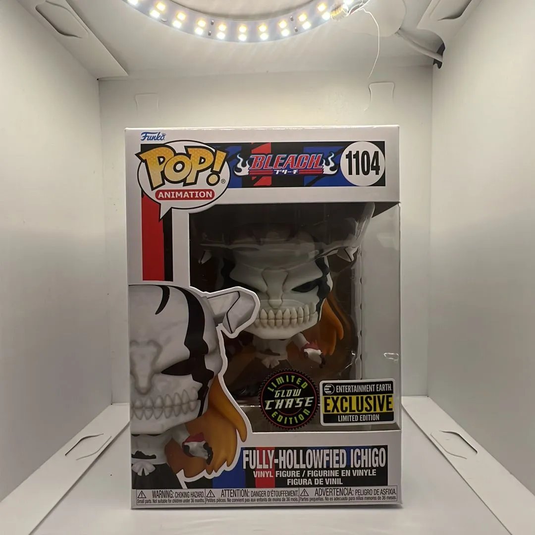 Product image for Fully-Hollowfied Ichigo (Glow in the Dark)