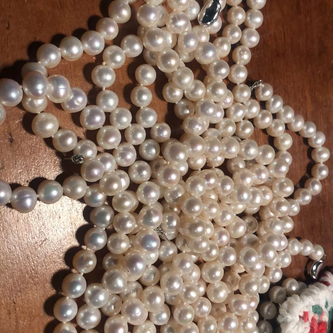 Product image for Pearl
