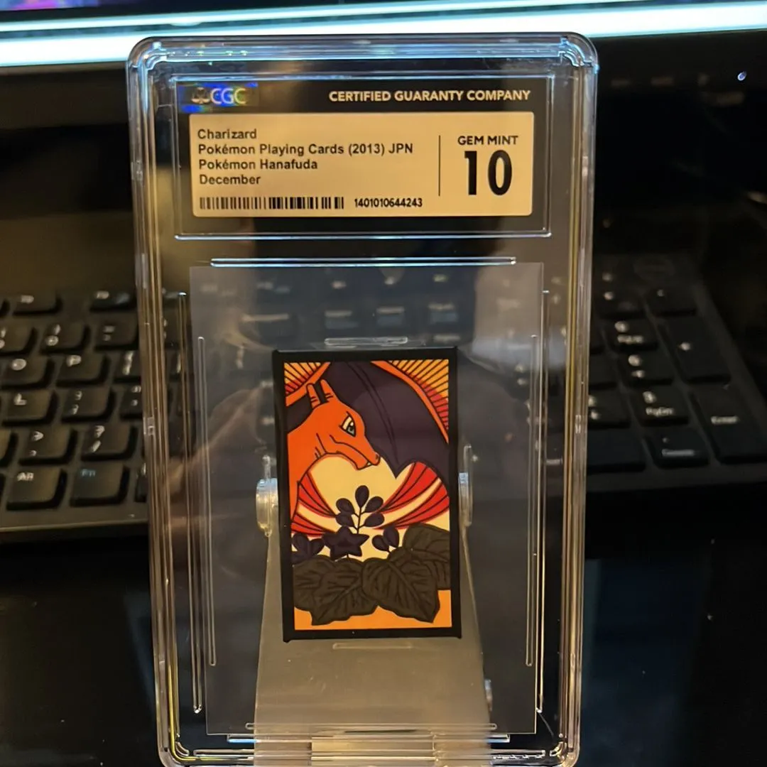 Product image for Charizard Hanafuda 2013 CGC 10