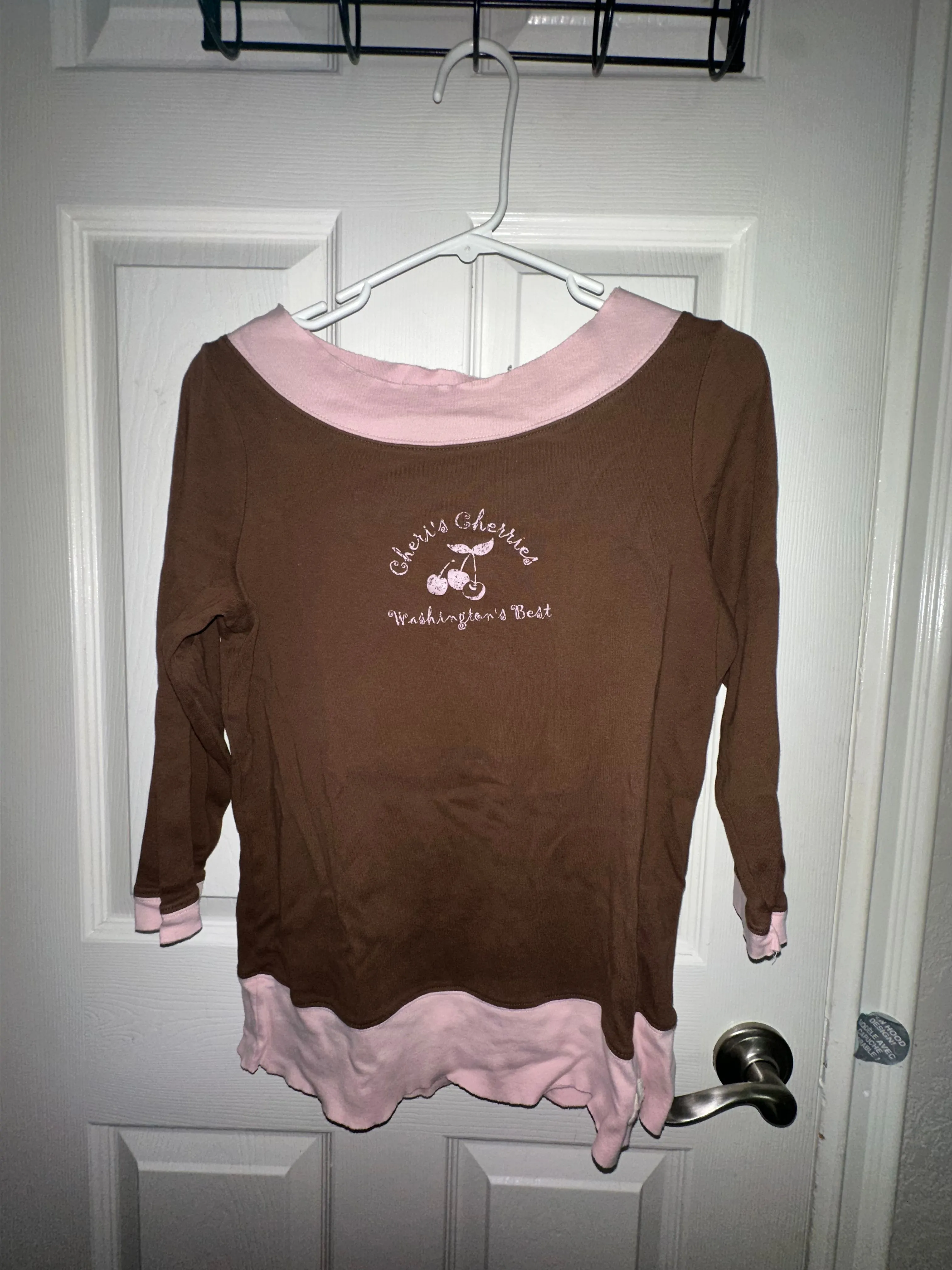 Product image for Brown & pink cherry top