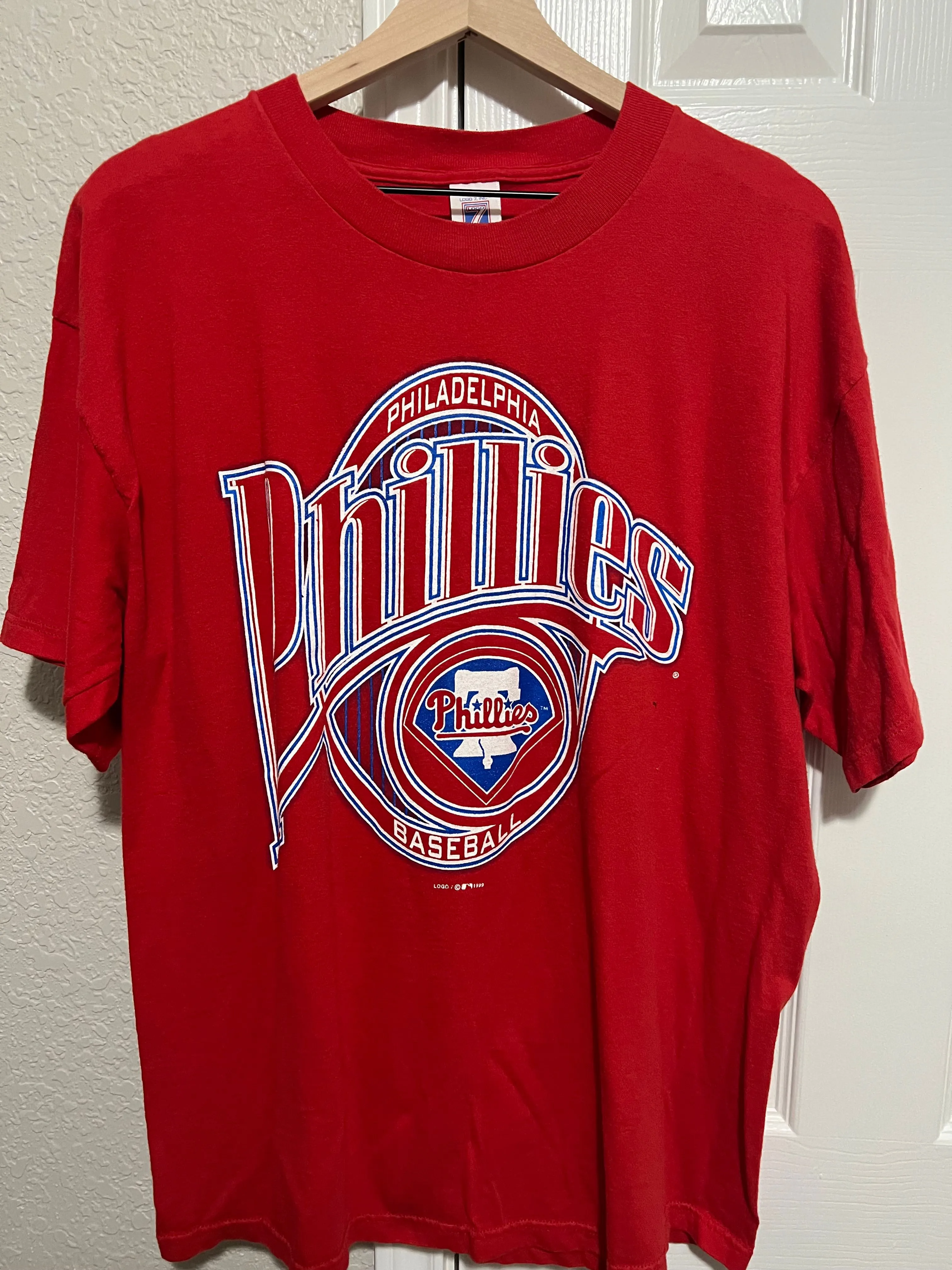 Product image for 1999 MLB PHILLIES TEE