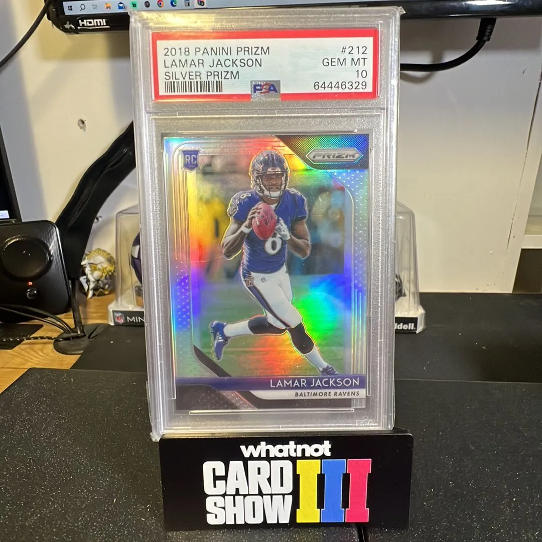 Product image for 2018 Panini Prizm Lamar Jackson 212 Silver Prizm PSA GEM MT 10