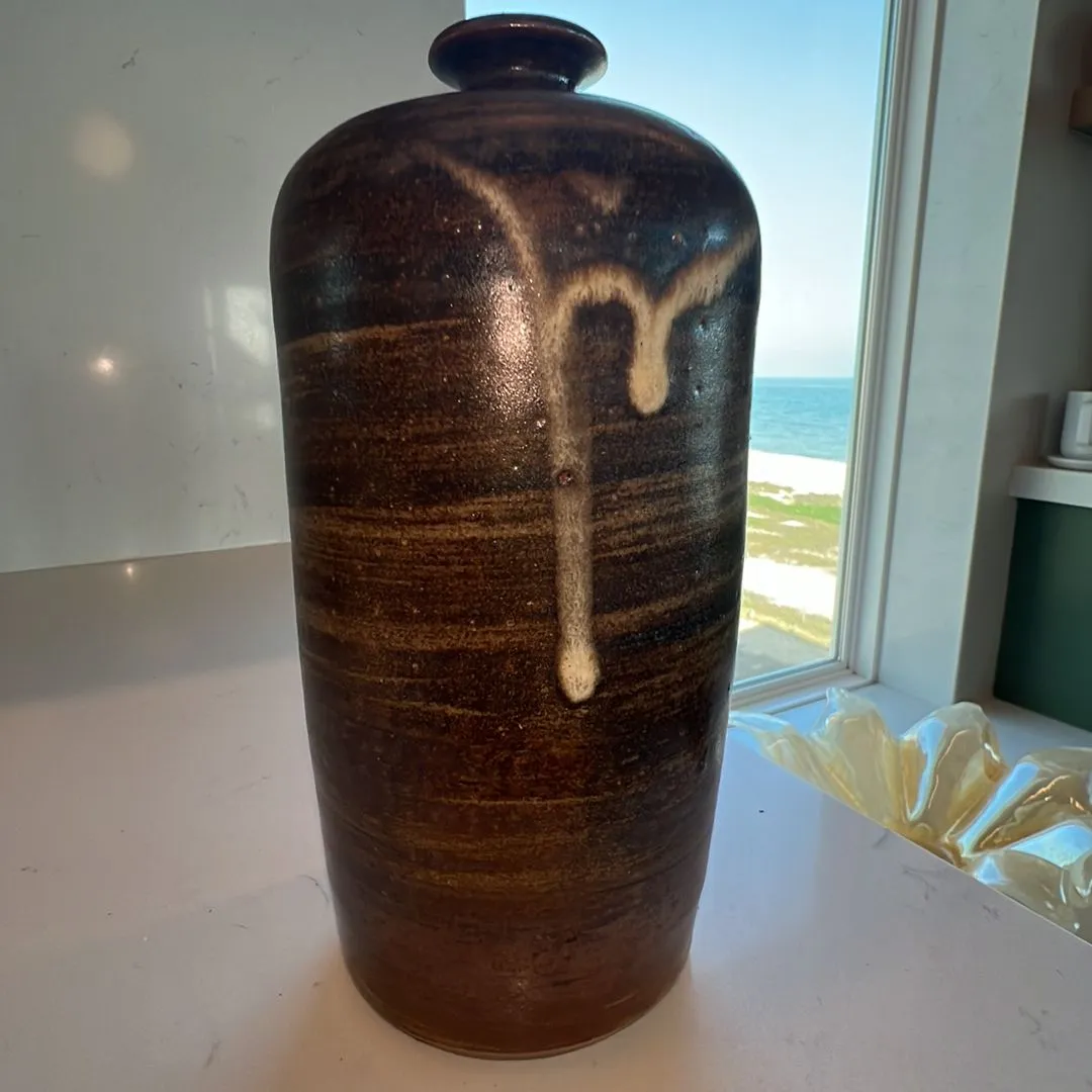 Product image for Brown drip pottery vase