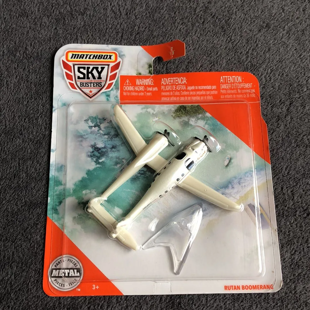 Product image for Matchbox SkyBusters Rutan Boomerang - White 2/13 FKV30-4B12 Asst. 68982 2020